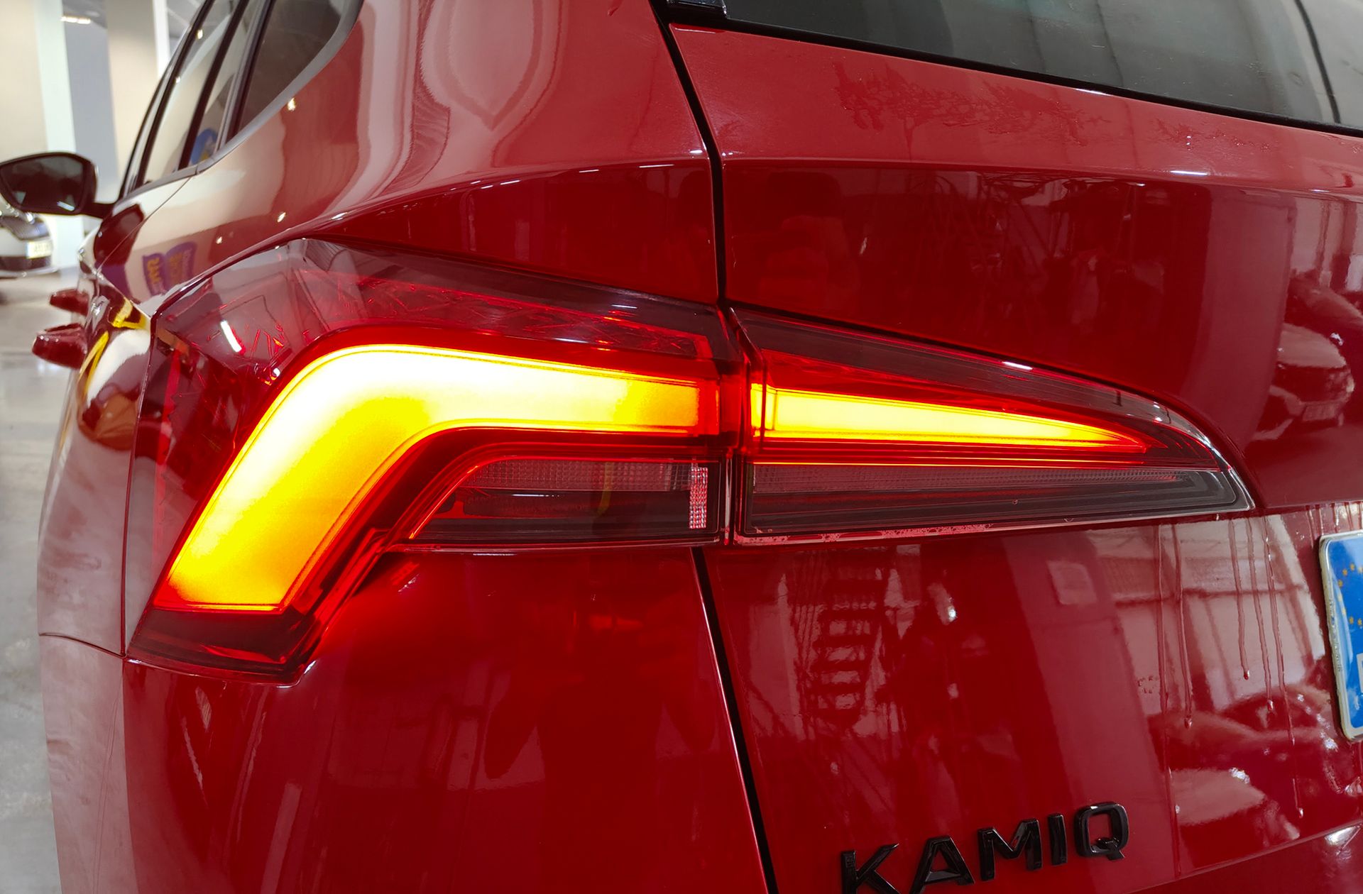 Škoda Kamiq 1.0 TSI Montecarlo DSG - foto 18