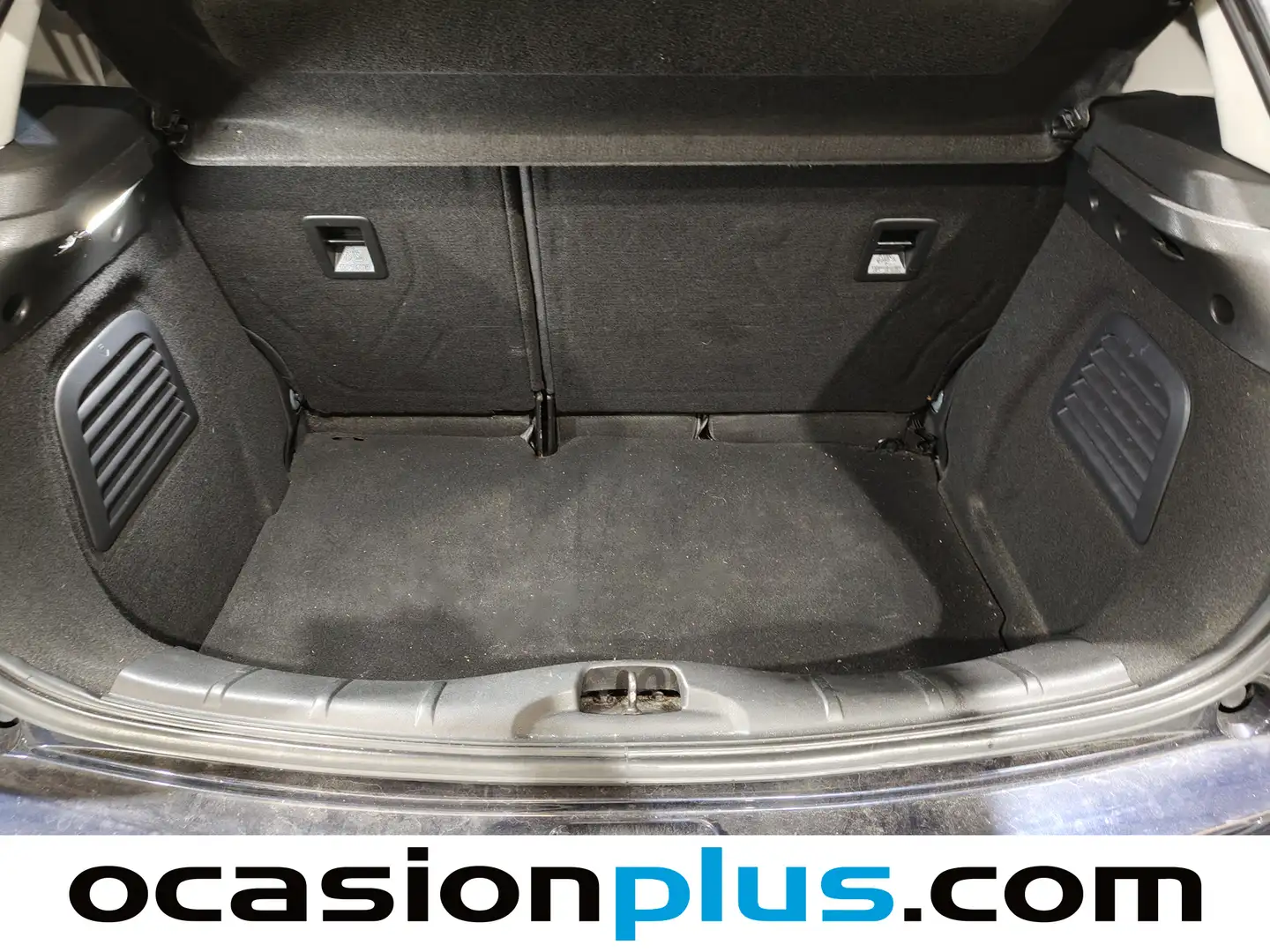 Foto Citroën C3 Citroen C3 PureTech 82 Tonic  (82 CV)