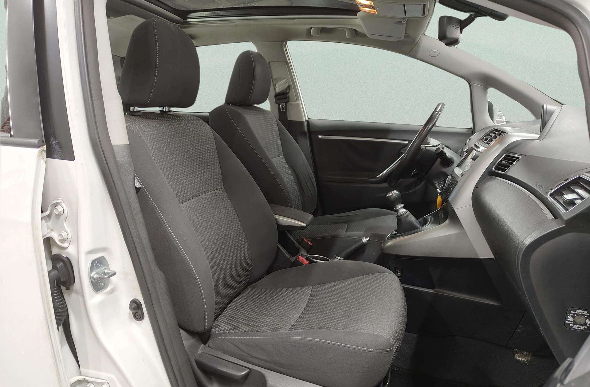 Toyota Verso 115D Advance 7 plazas - foto 19