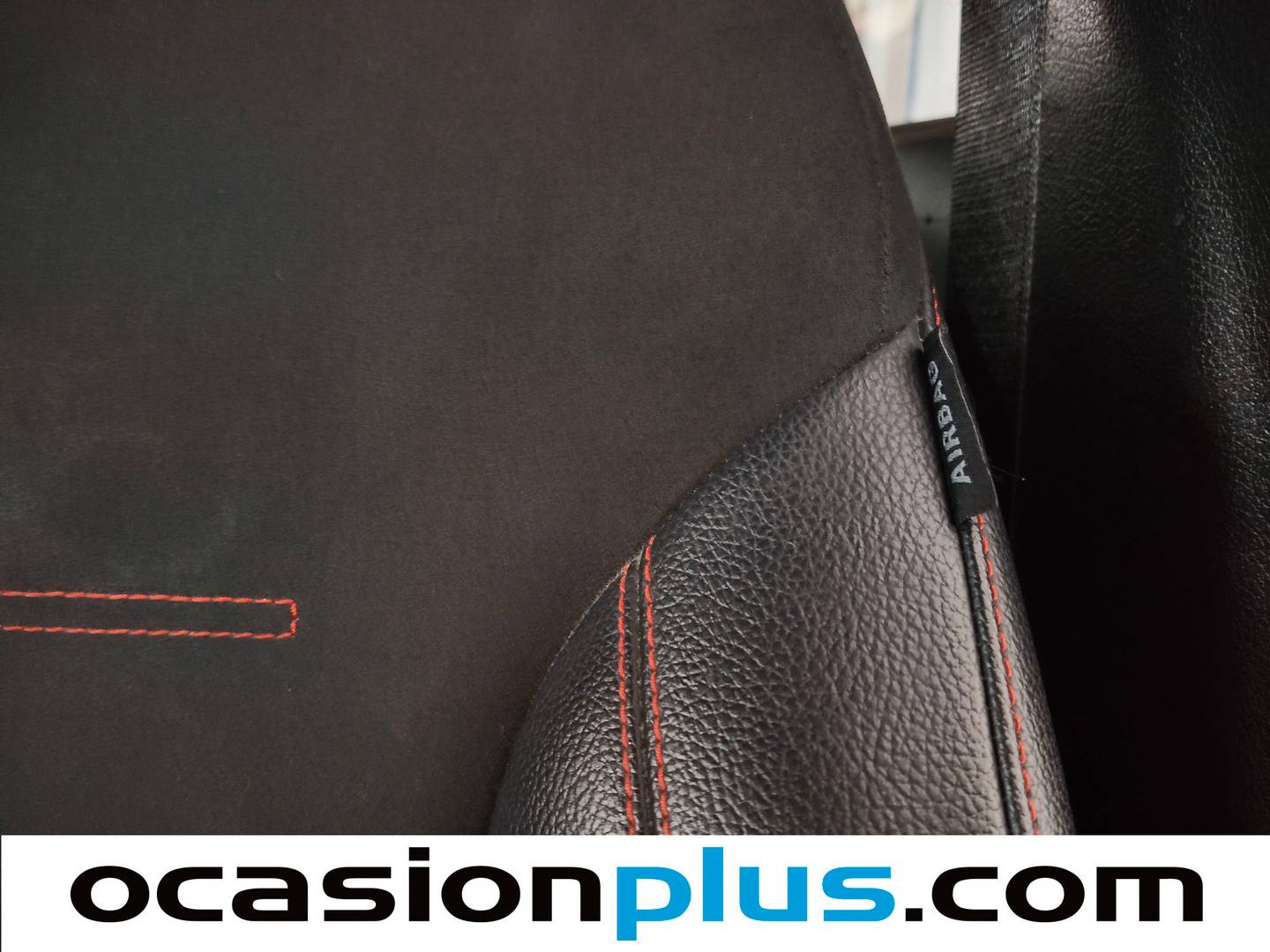 Foto Mercedes GLA Mercedes-Benz GLA 200 D (150 CV) Pack AMG