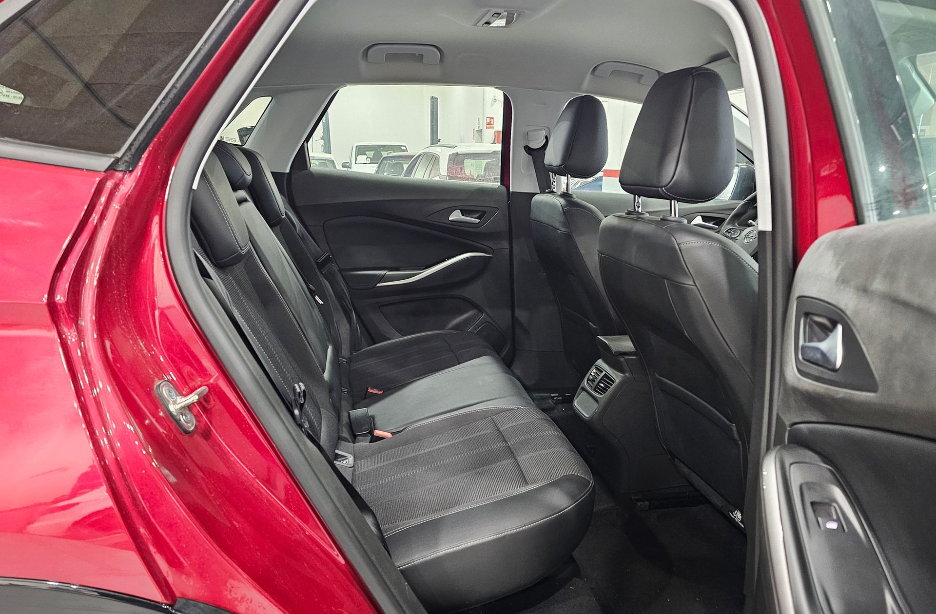 Opel Grandland 1.2 Turbo XHT GS - foto 22