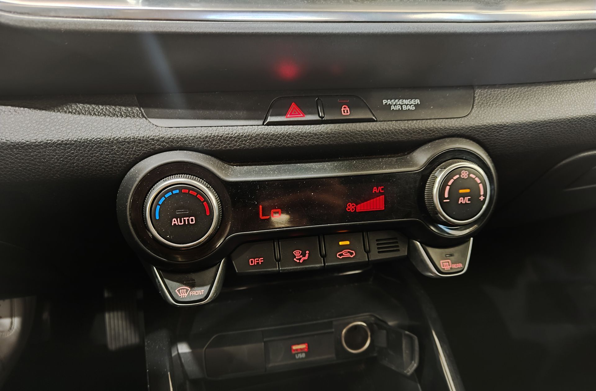 Kia Stonic 1.0 T-GDi Drive - foto 26