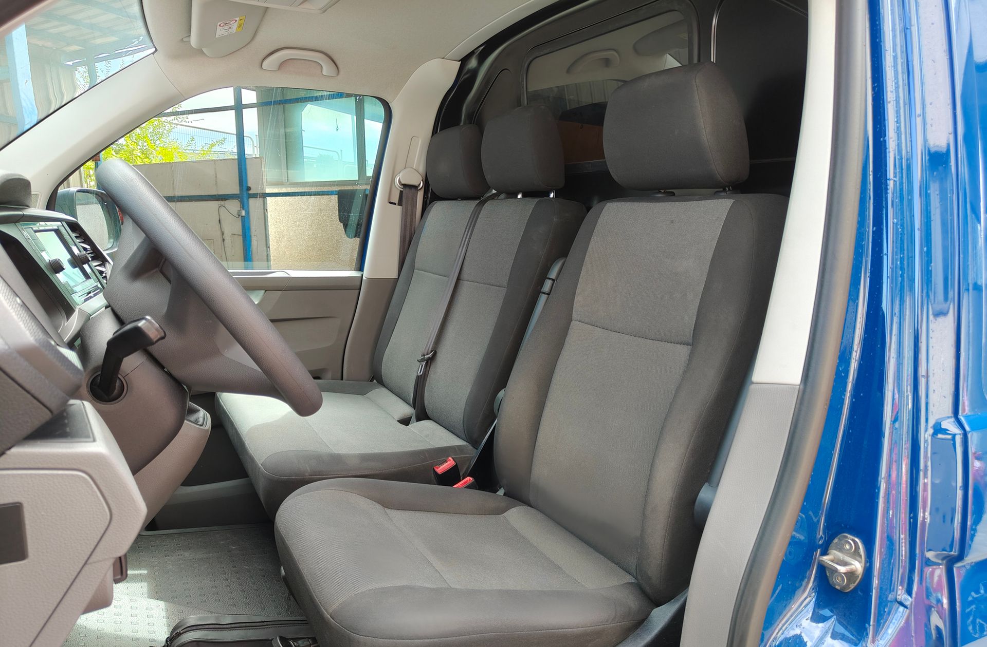 Volkswagen Transporter Furgon Batalla Corta TN 2.0 TDI - foto 10