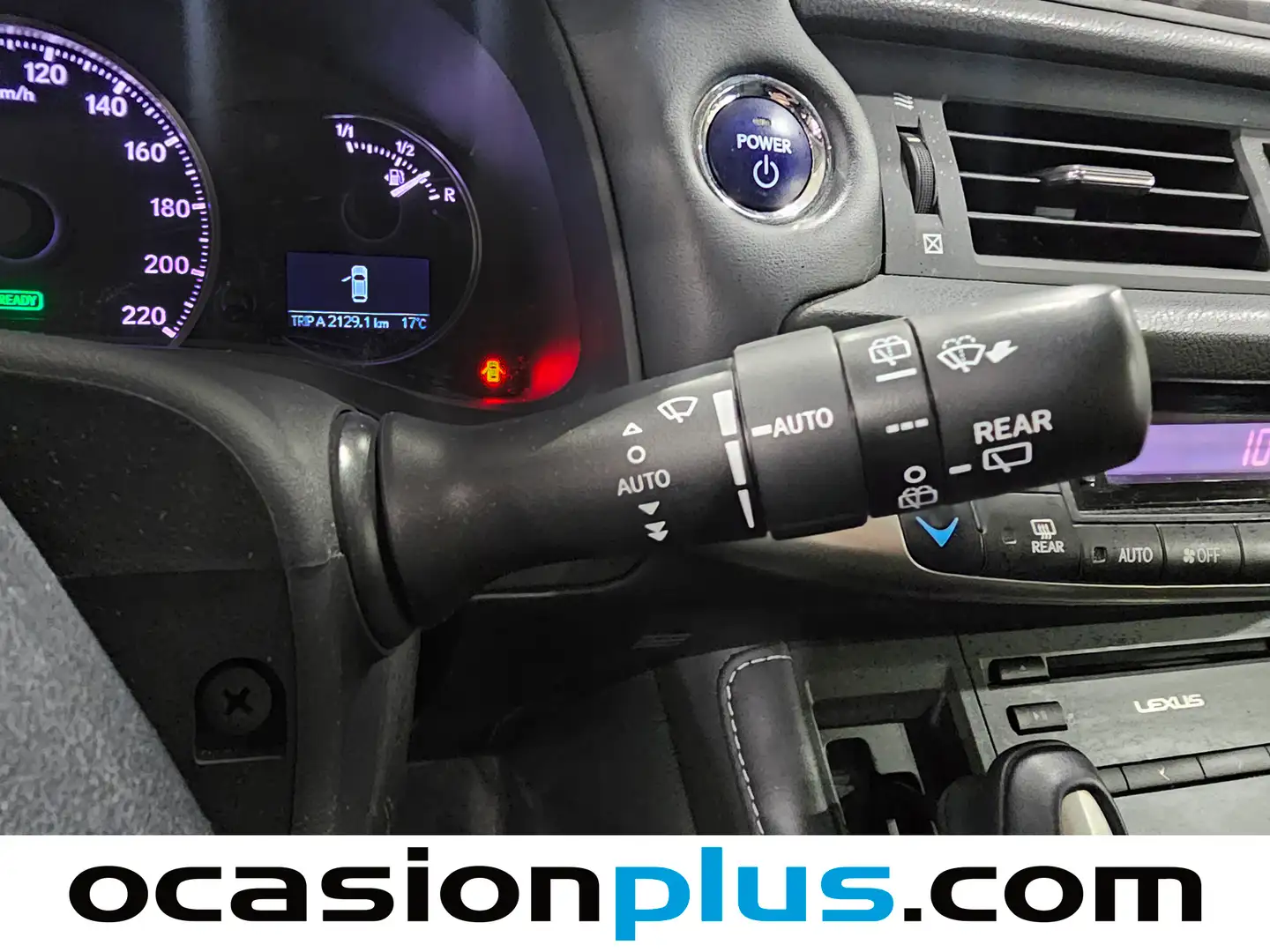 Foto Lexus CT Lexus CT 200h Business (136 CV)