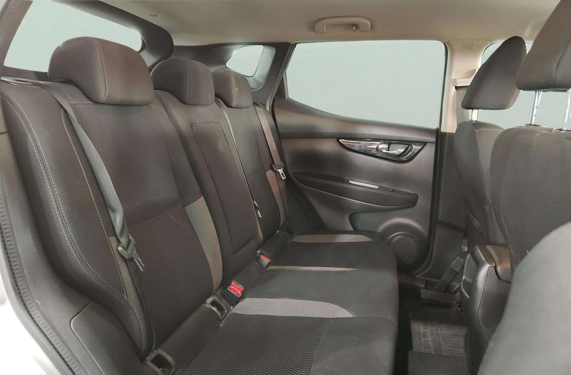 Nissan Qashqai DIG-T 140 N-Connecta - foto 16