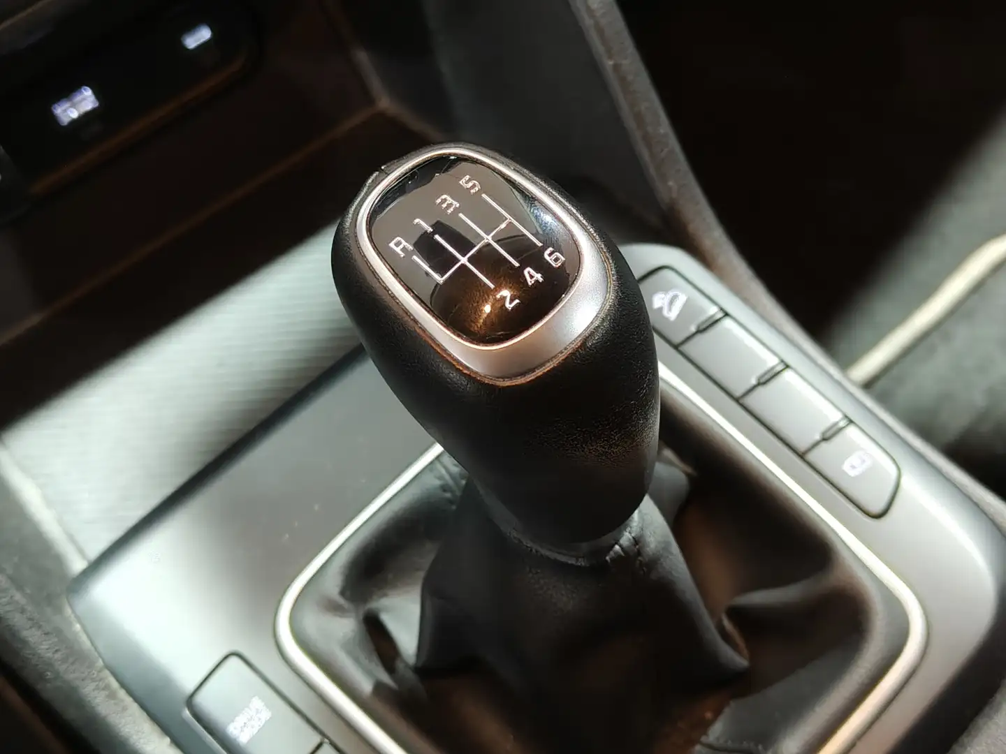 Foto KIA Sportage Kia Sportage 1.6 T-GDi Concept 4X2 (150 CV)