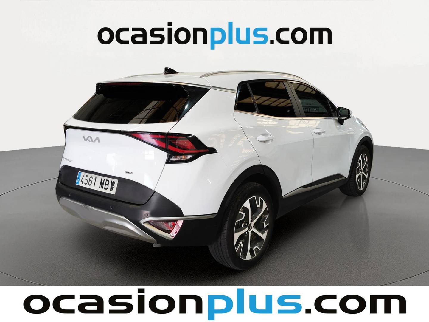 Foto trasera KIA Sportage KIA Sportage 1.6 T-GDi HEV Drive 4x2 (230 CV) derecha