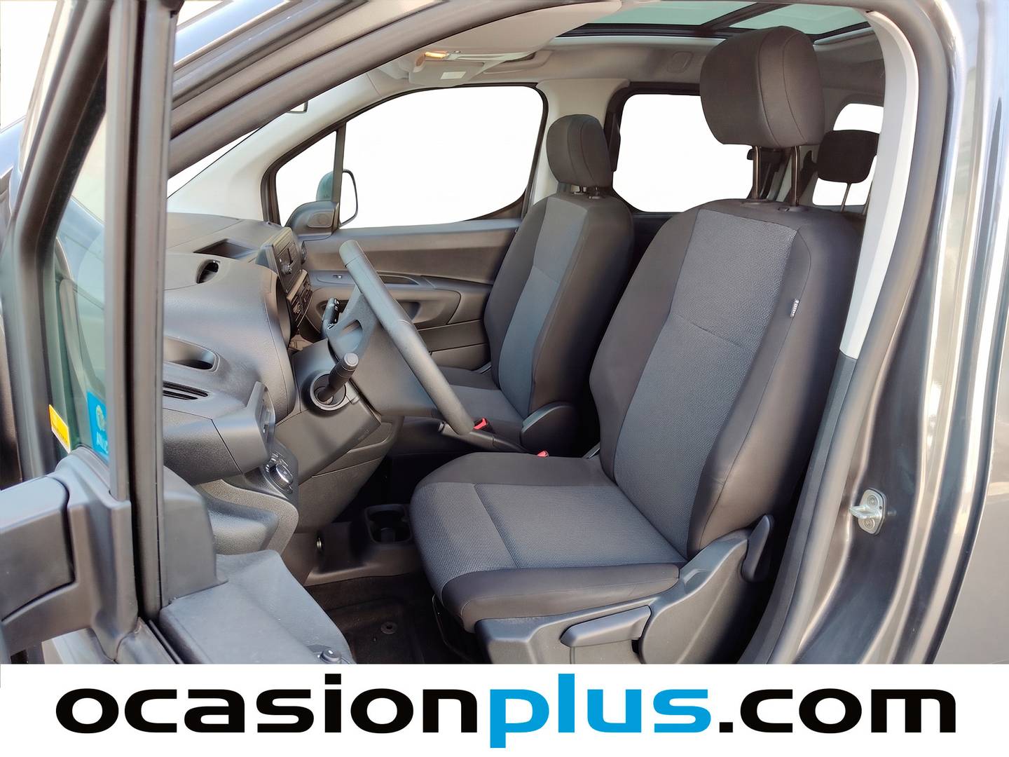 Foto asientos delanteros Opel Combo Life Opel Combo Life 1.2 Turbo S&S Expression L (110 CV)