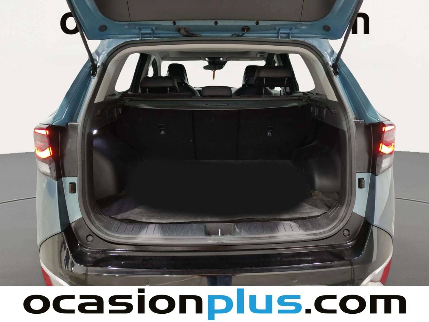 Foto asientos traseros KIA Sportage KIA Sportage 1.6 T-GDi HEV Tech 4x2 (230 CV)