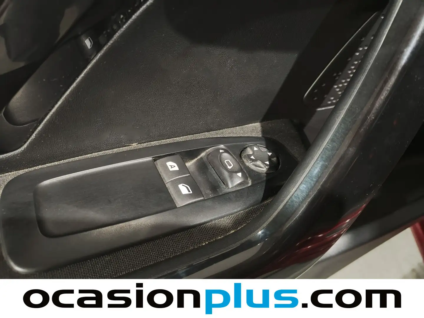 Foto Peugeot 208 Peugeot 208 PureTech 82 Style  (82 CV)