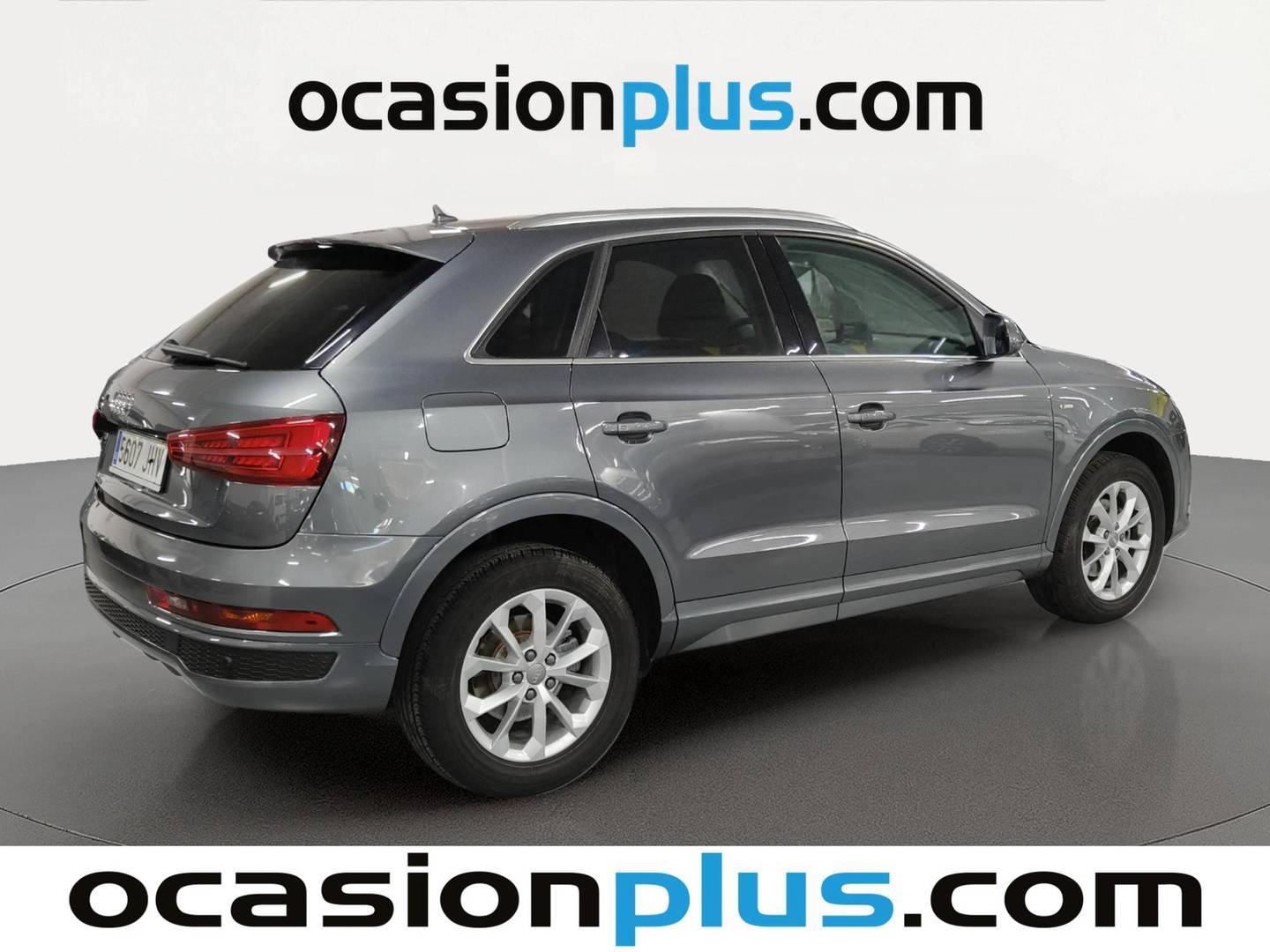 Foto trasera Audi Q3 Audi Q3 Design Edition 1.4 TFSI CoD (150 CV) S tronic derecha