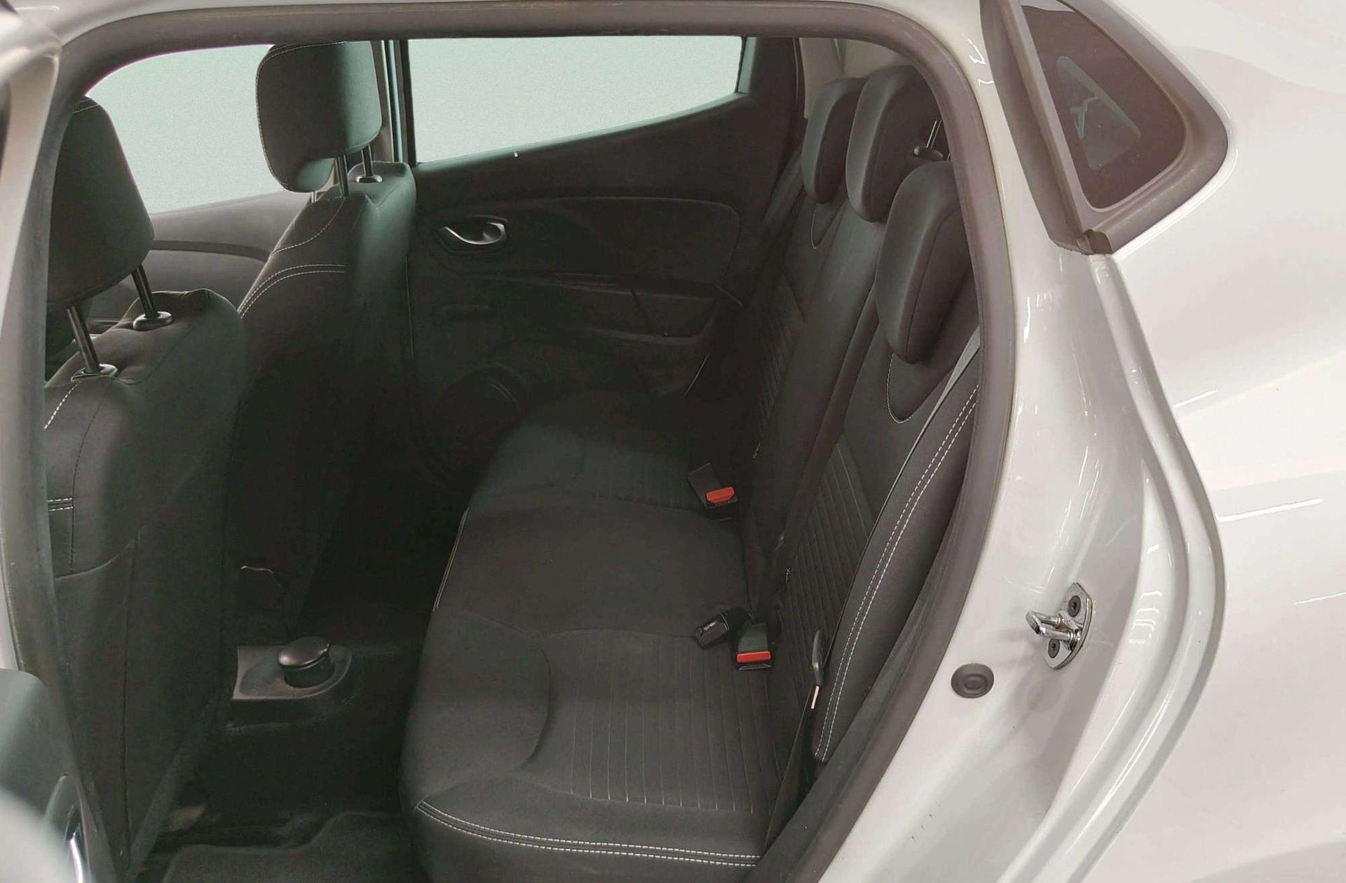Renault Clio Limited Energy TCe - foto 13