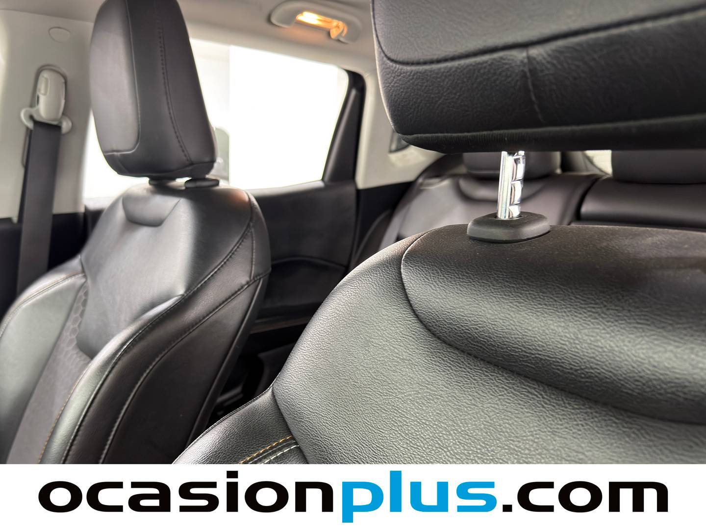 Extras y acabados del Jeep Compass Jeep Compass 1.4 Multiair Longitude 4x2 (140 CV)