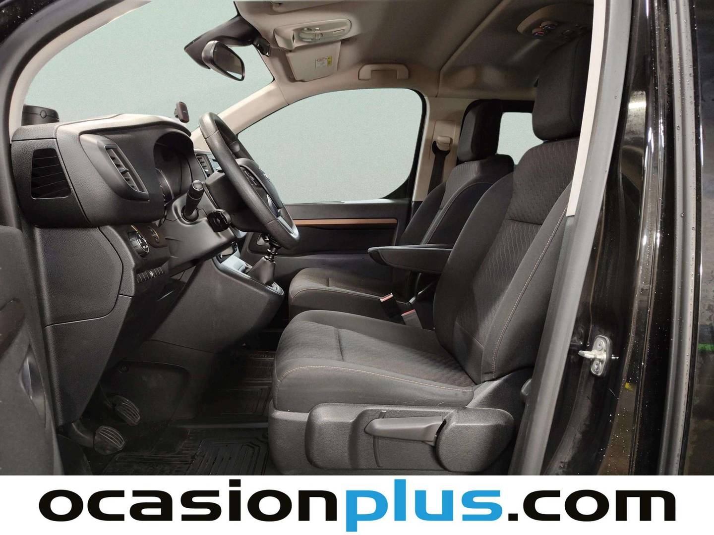 Foto asientos traseros Toyota Proace Verso Toyota Proace Verso 2.0D Family Medio Advance (150 CV) 8 Plazas