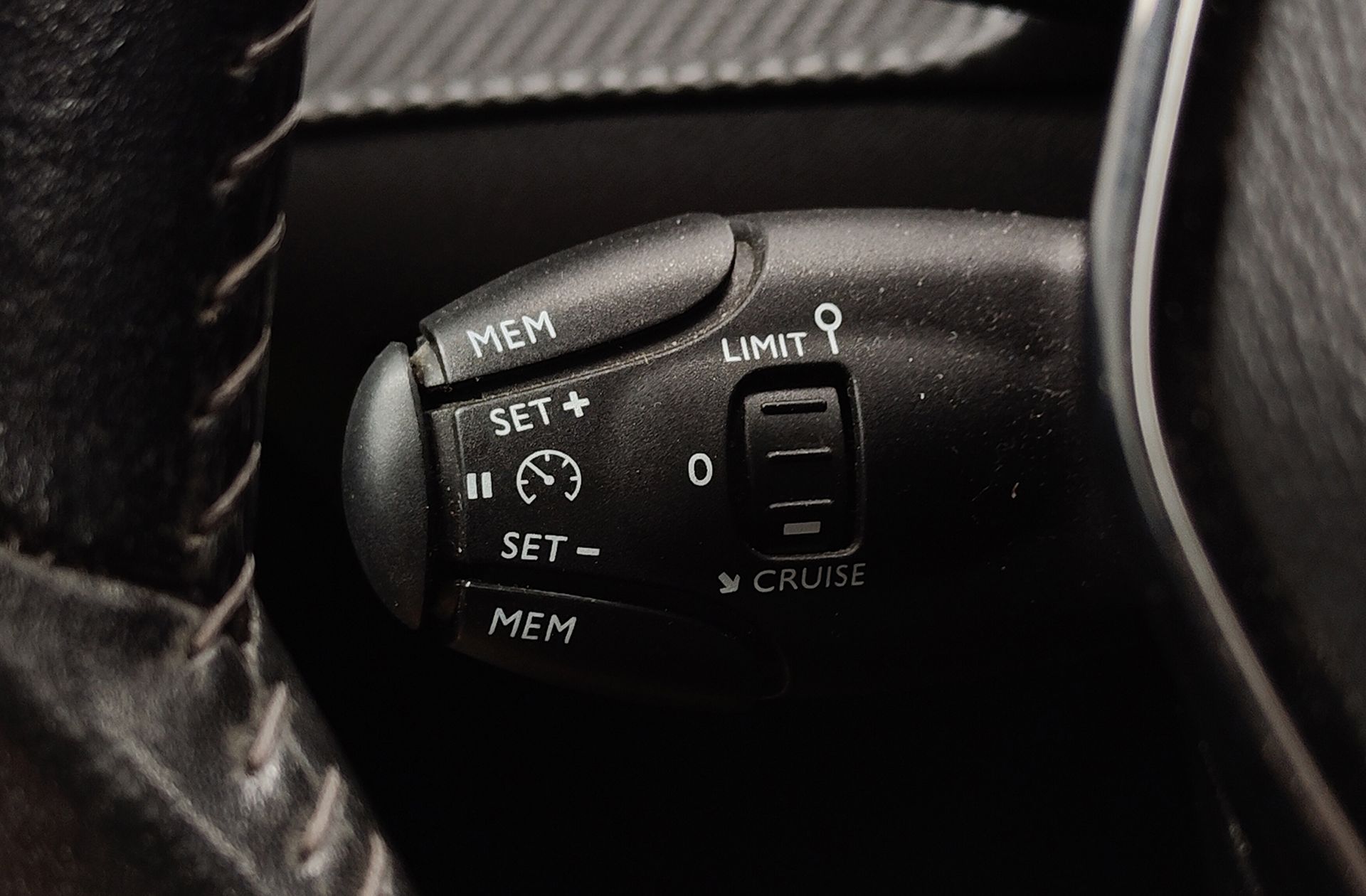 Peugeot 208 PureTech 75 Active - foto 22