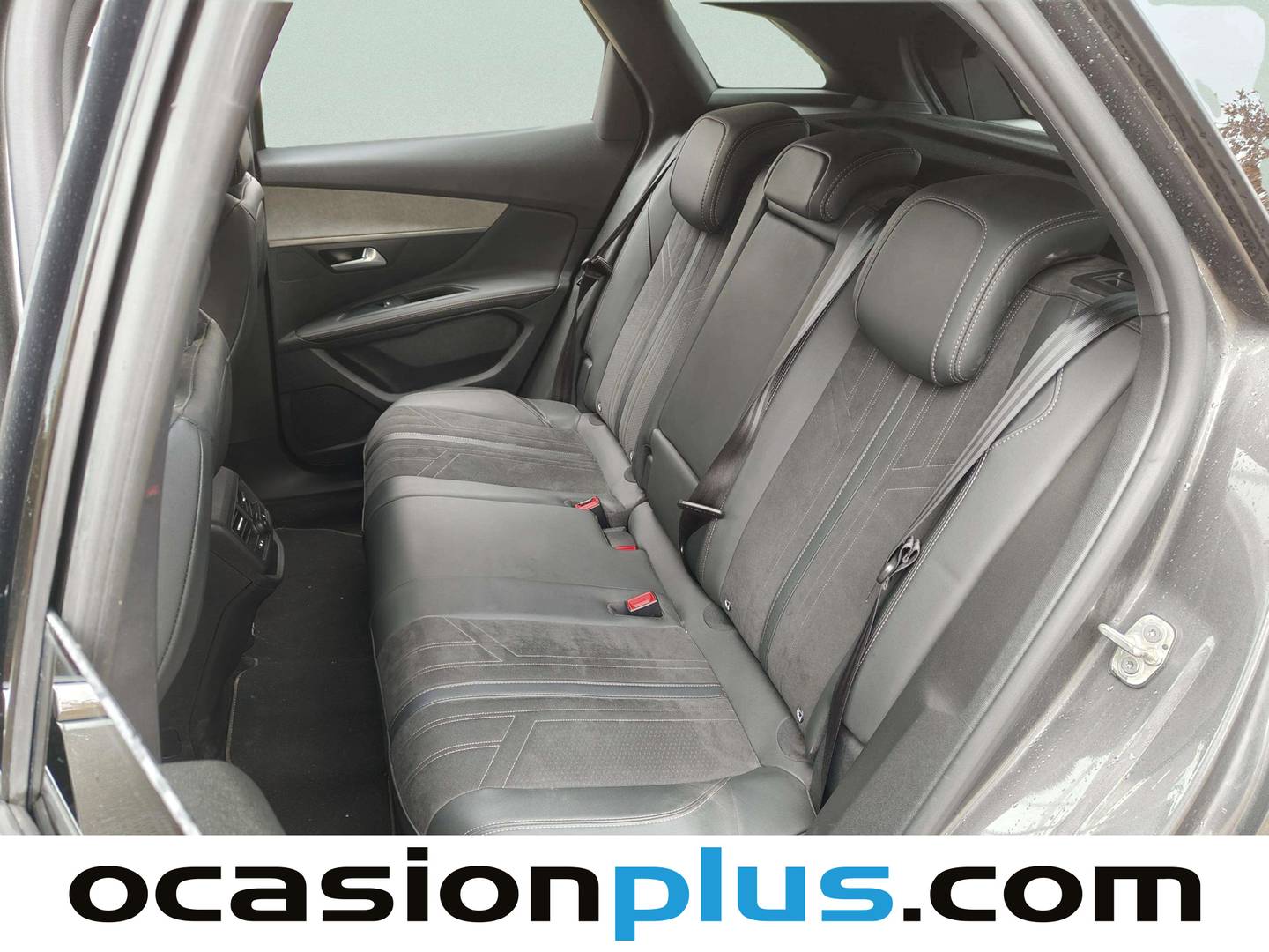 Foto Peugeot 3008 Peugeot 3008 PureTech 130 S&S GT (130 CV)