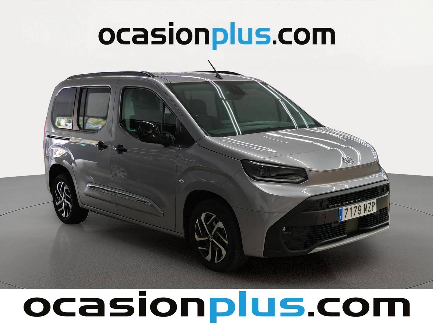 Foto delantera Toyota Proace City Verso Toyota Proace City Verso 1.5D Family Advance L1 (131 CV) derecha