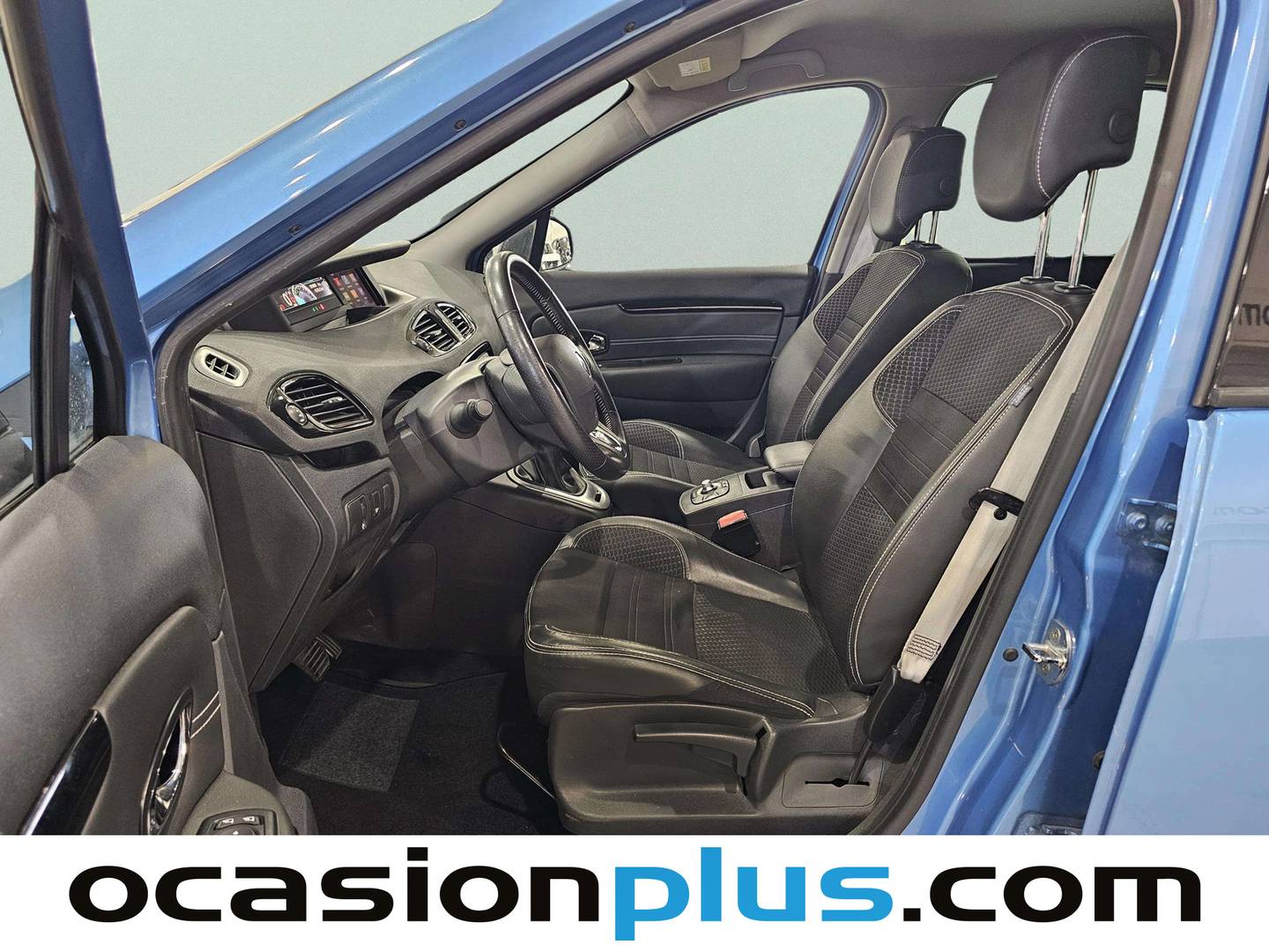 Foto asientos delanteros Renault Scénic Renault Scenic dCi 110 BOSE EDC Euro6 (110 CV)