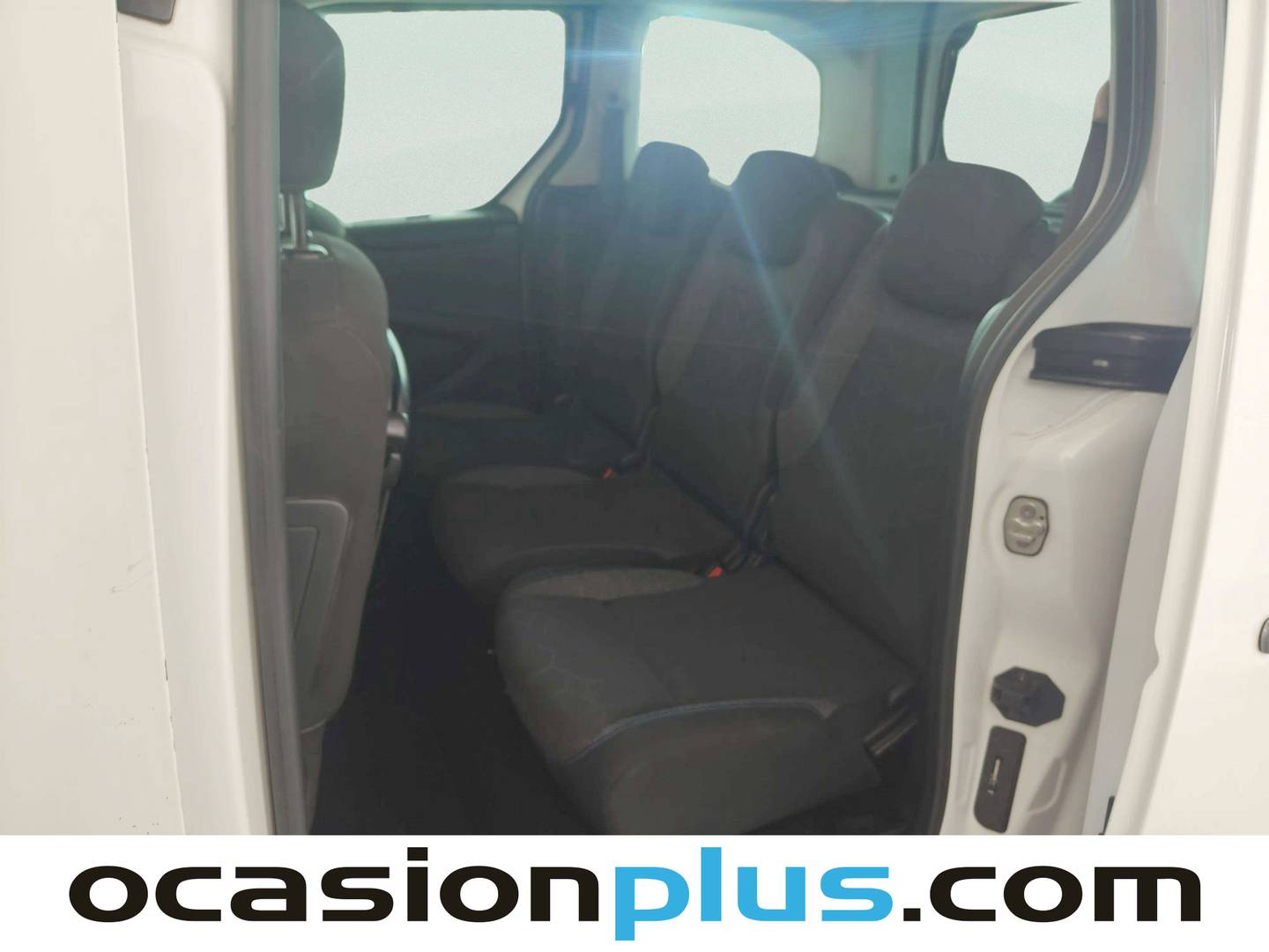 Foto asientos traseros Peugeot Partner Peugeot Partner Tepee Combi BlueHDI 120 Style (120 CV)