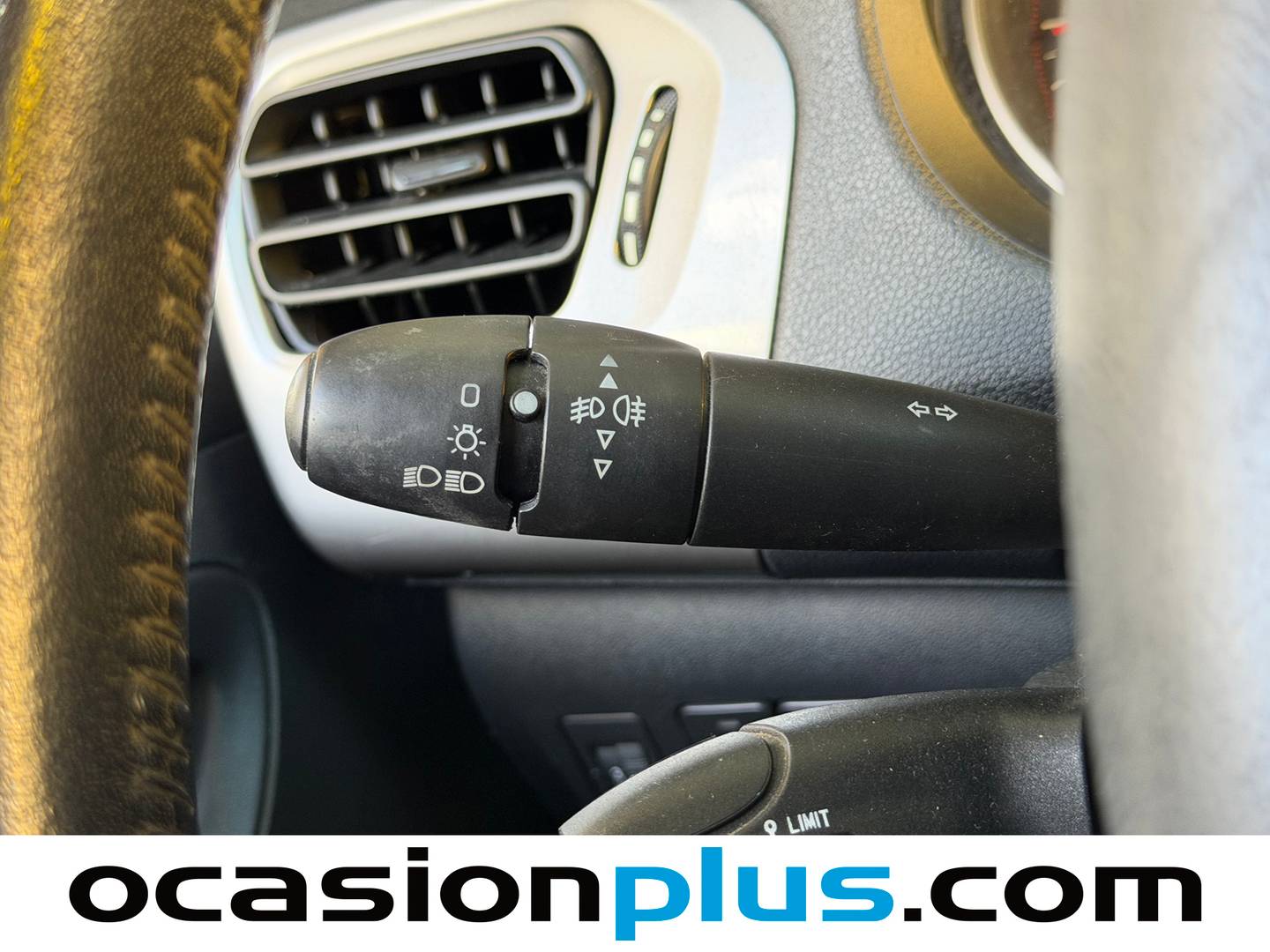 Citroën C-Elysée Citroën C-Elysee PureTech 82 Shine (82 CV) 2017