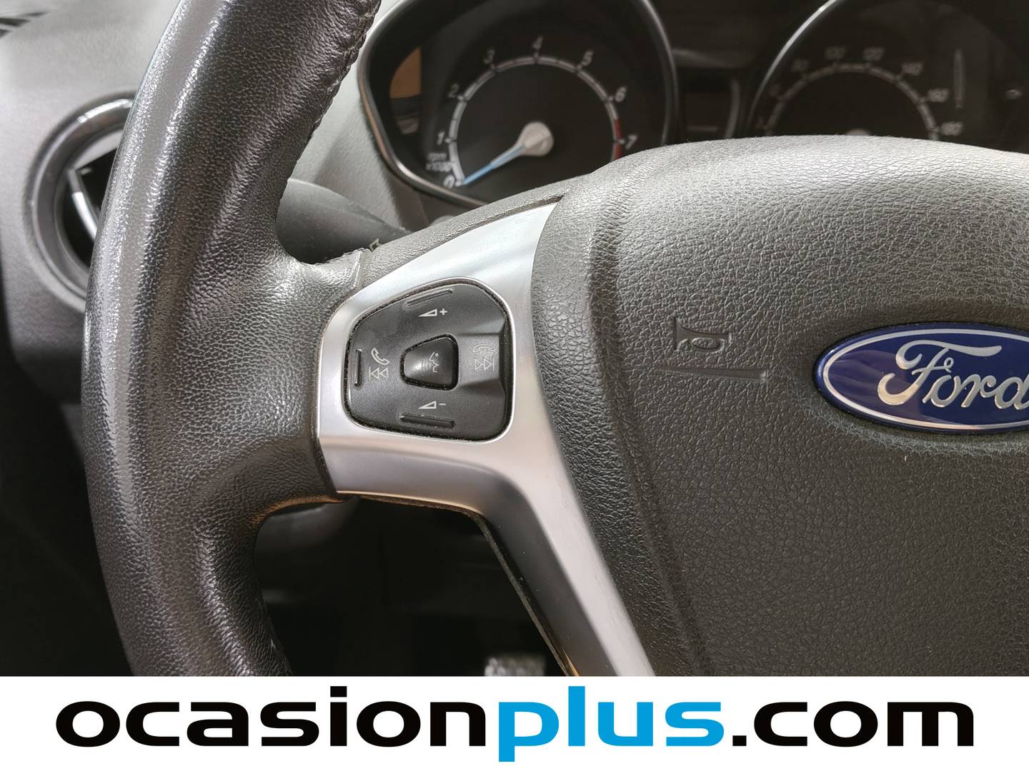 Ford Tourneo Courier Ford Tourneo Courier 1.0 EcoBoost Titanium (100 CV) de segunda mano