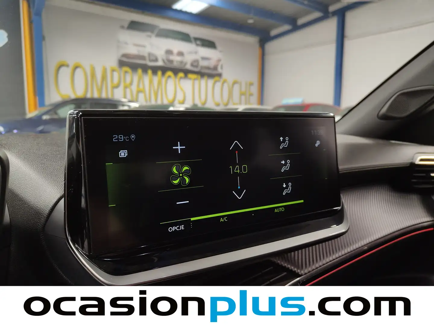 Foto Peugeot 2008 Peugeot 2008 PureTech 130 S&S GT EAT8 (130 CV)