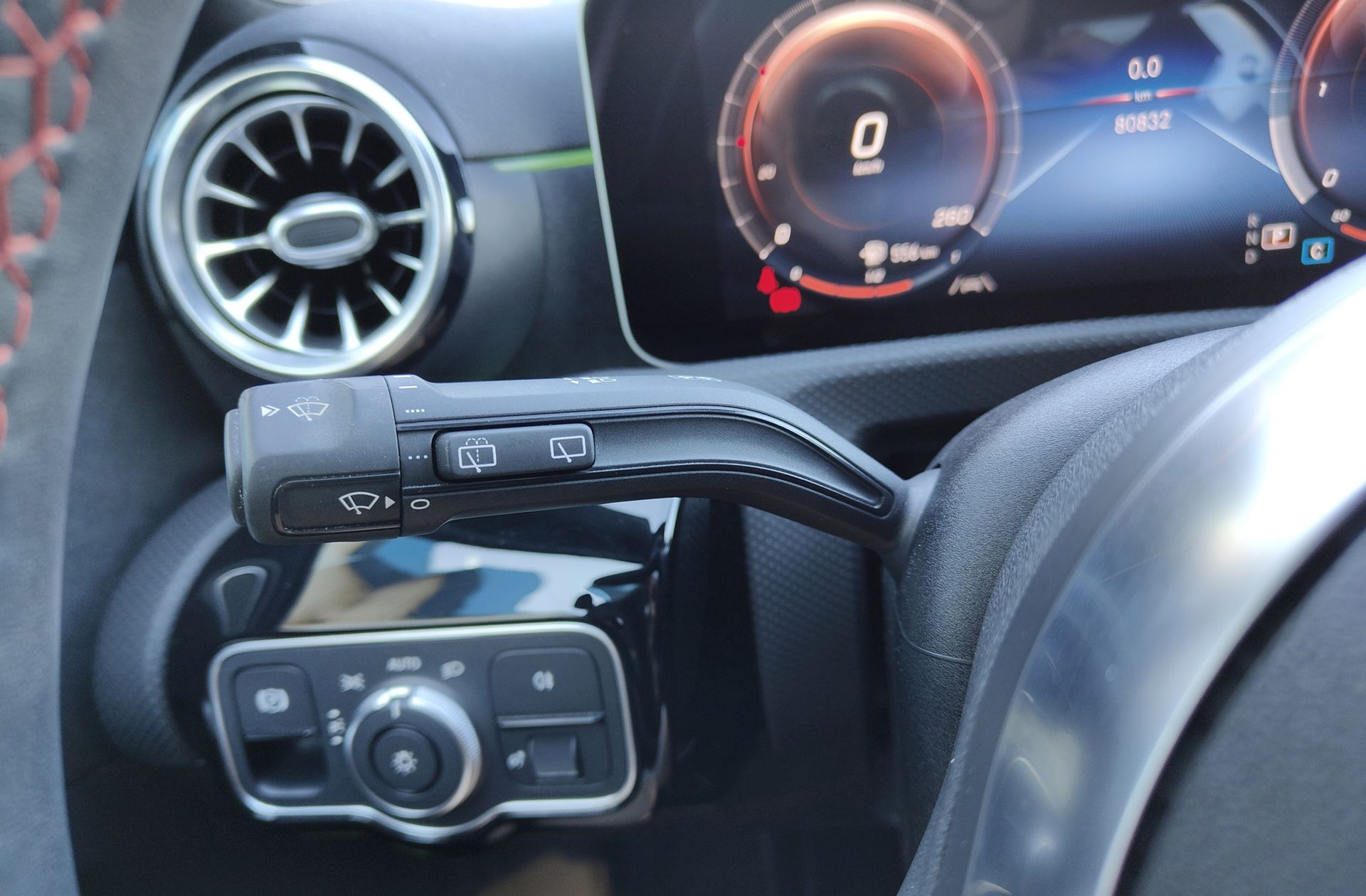 Mercedes-Benz Clase A 200 d Pack AMG - foto 34
