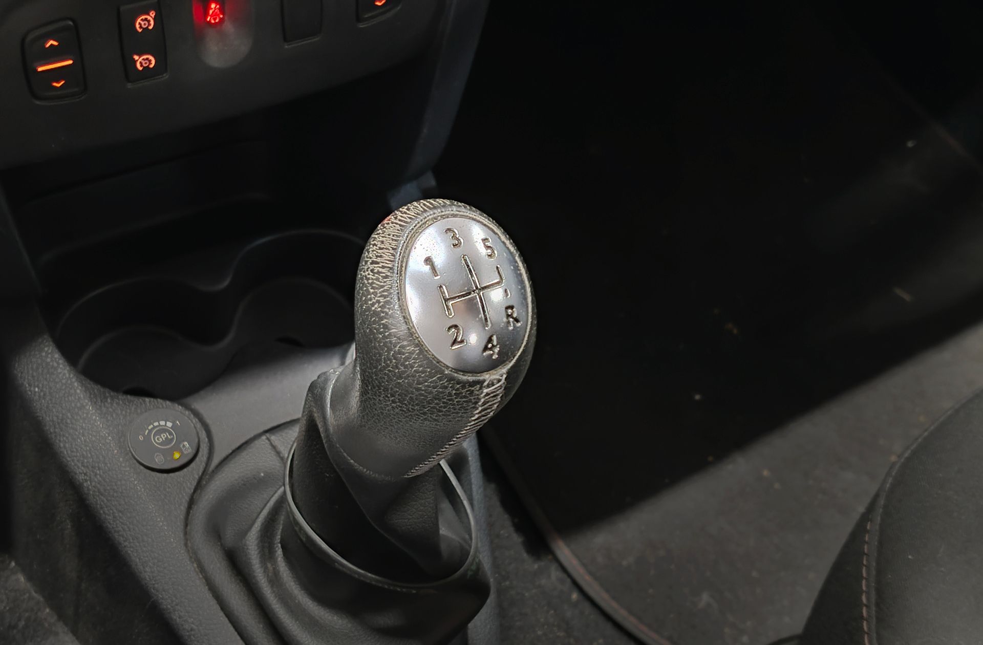 Dacia Sandero Serie Limitada Xplore TCe GLP - foto 6