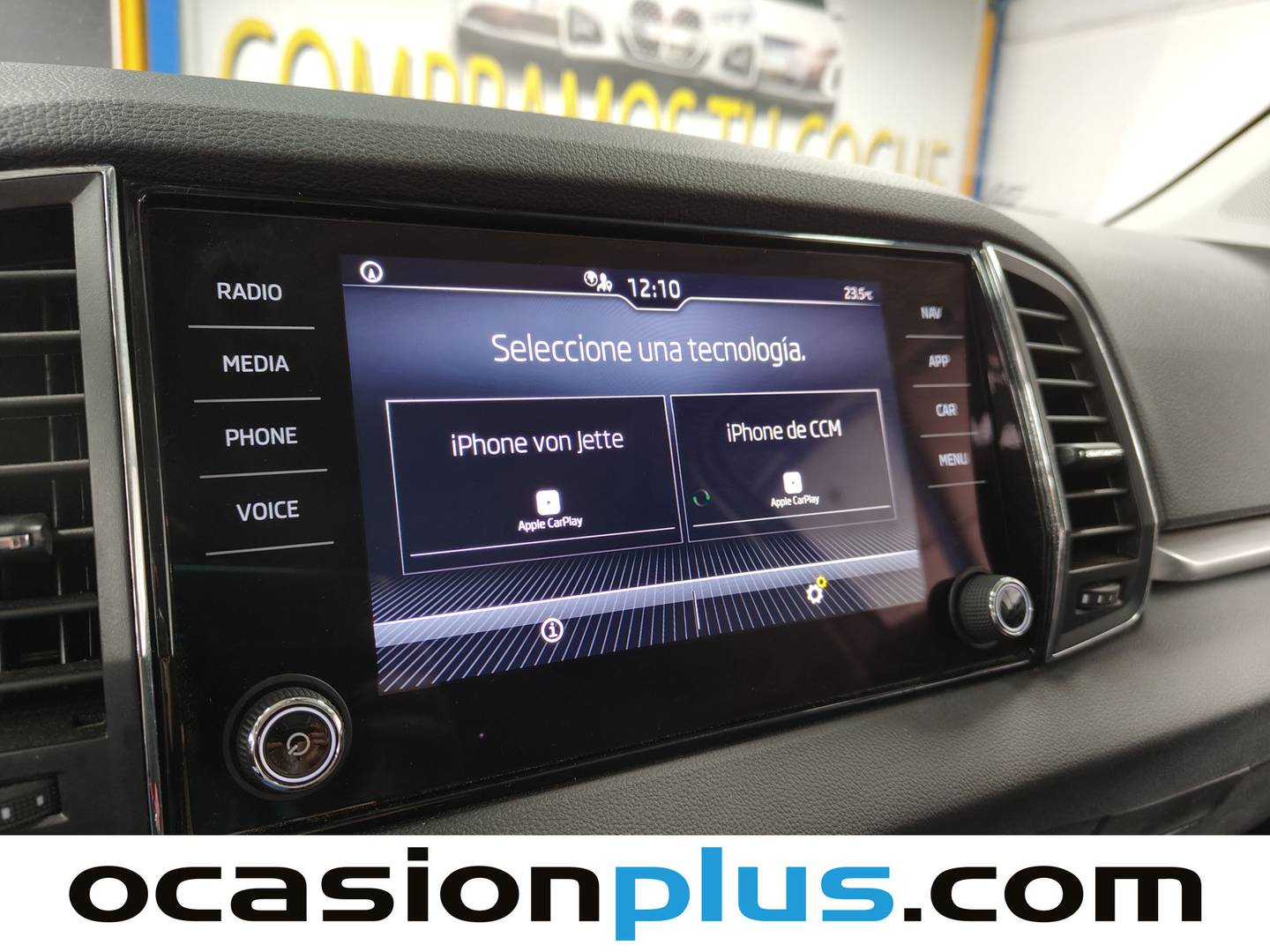 Foto Skoda Karoq Skoda Karoq 2.0 TDI Selection (115 CV)