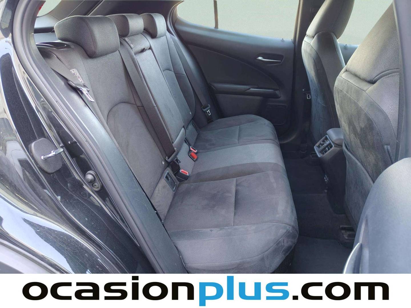 Lexus UX Lexus UX 250h Business 2WD (184 CV) híbrido