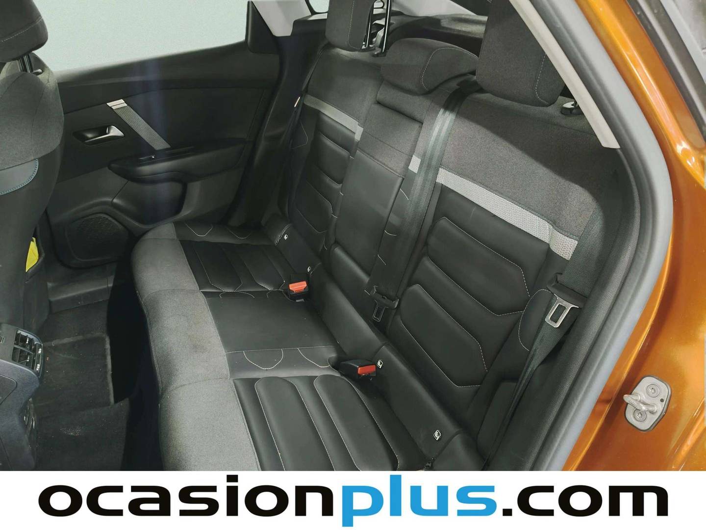 Foto asientos traseros Citroën C4 Citroën C4 BlueHDi 130 S&S Shine EAT8 (130 CV)
