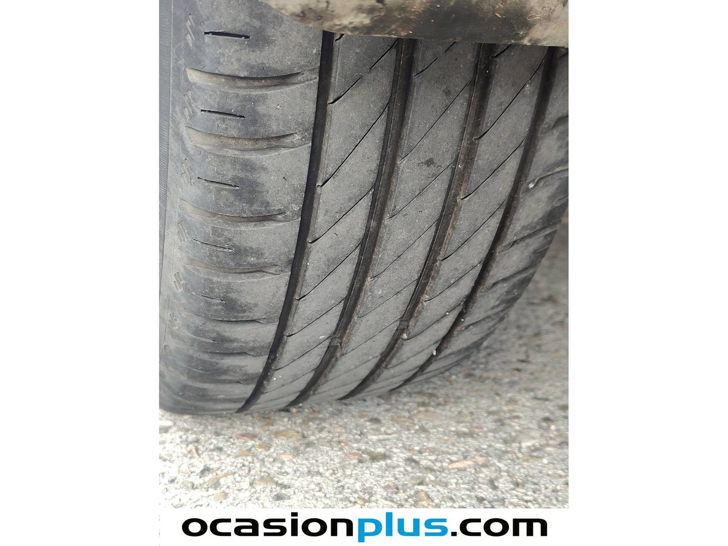 Ford Tourneo Courier Ford Tourneo Courier 1.0 EcoBoost Titanium (100 CV) al mejor precio