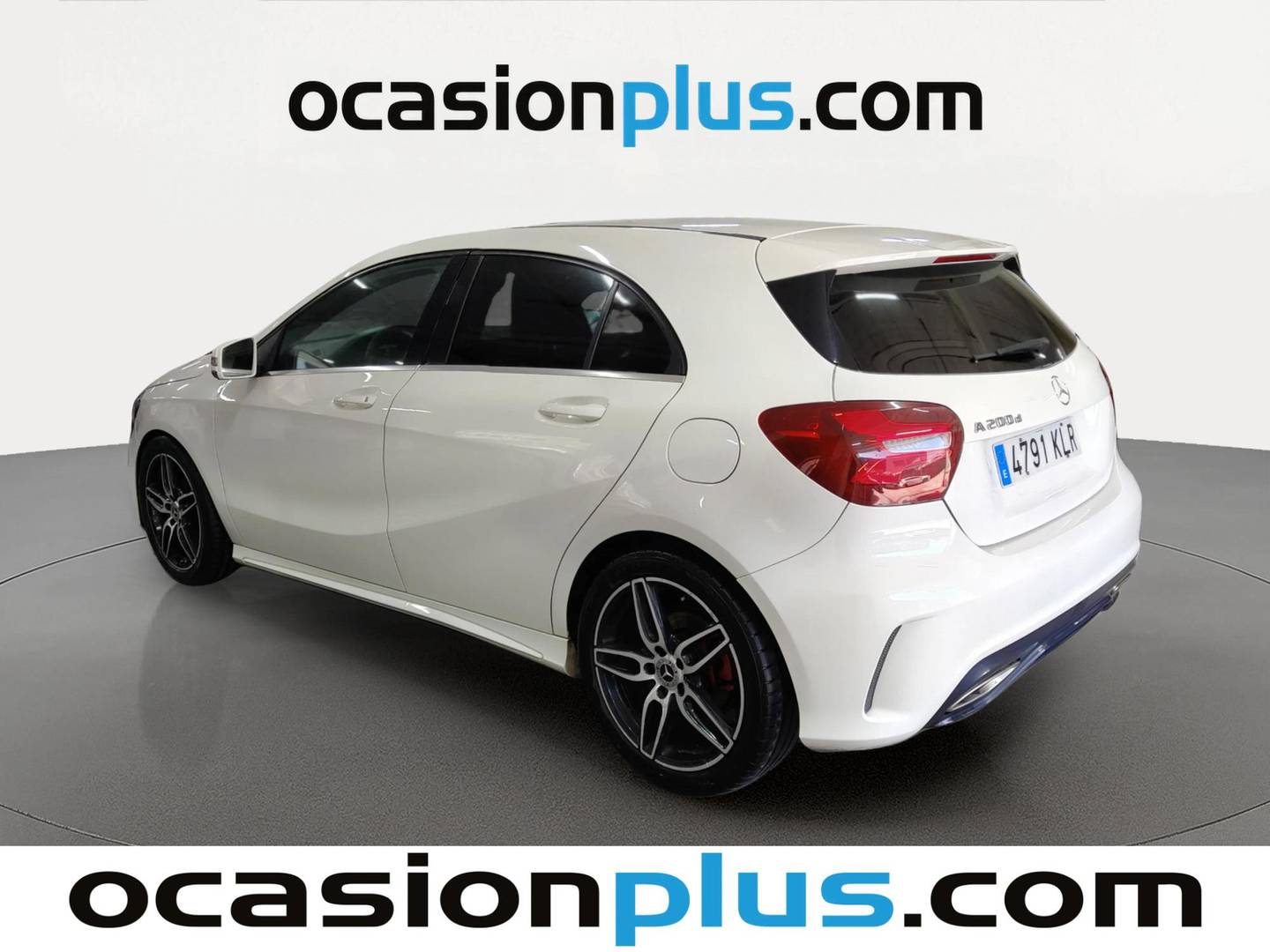Foto trasera Mercedes Clase A Mercedes Clase A 200 d (136 CV) Pack AMG izquierda