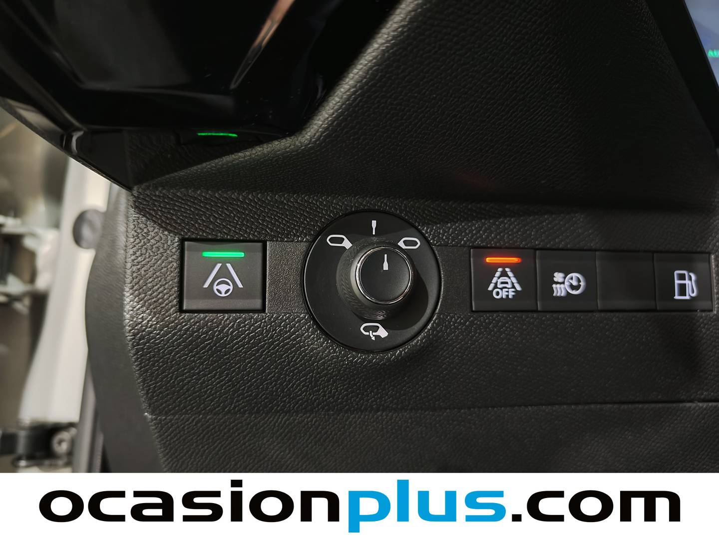 Foto DS DS 7 Crossback E-Tense DS DS7 Crossback E-Tense 225 Grand Chic Auto  (225 CV)