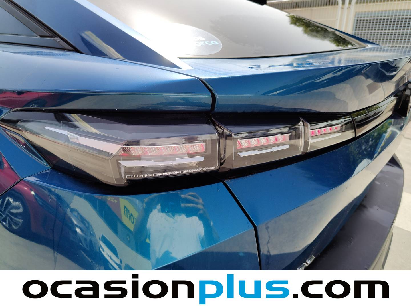 Accesorios del Peugeot 408 Peugeot 408 Allure Hybrid 145 eDCS6 (145 CV)