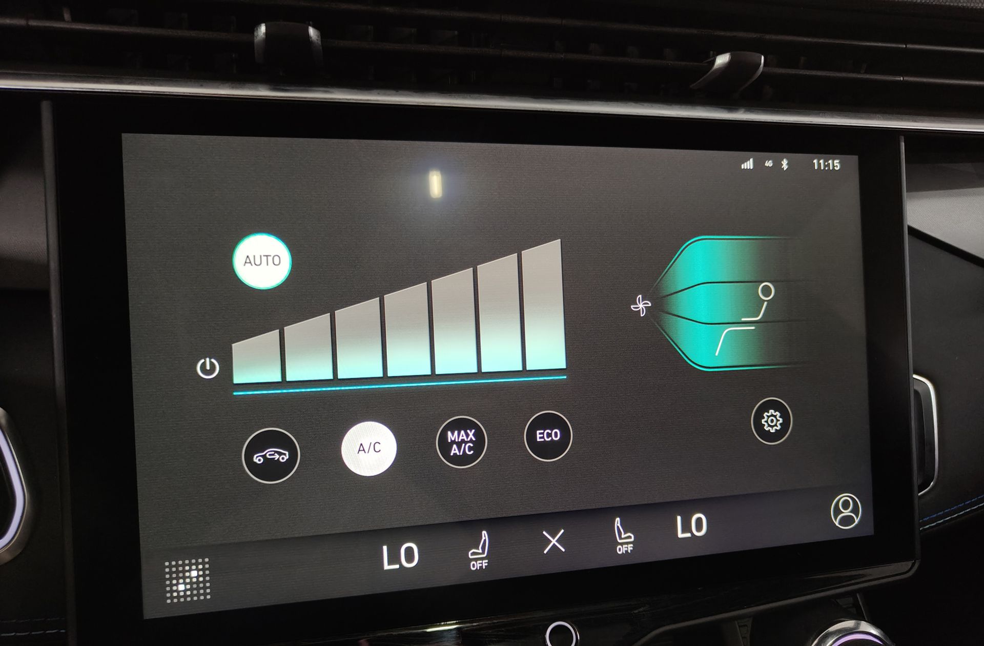 Lynk & Co 01 1.5 PHEV - foto 35