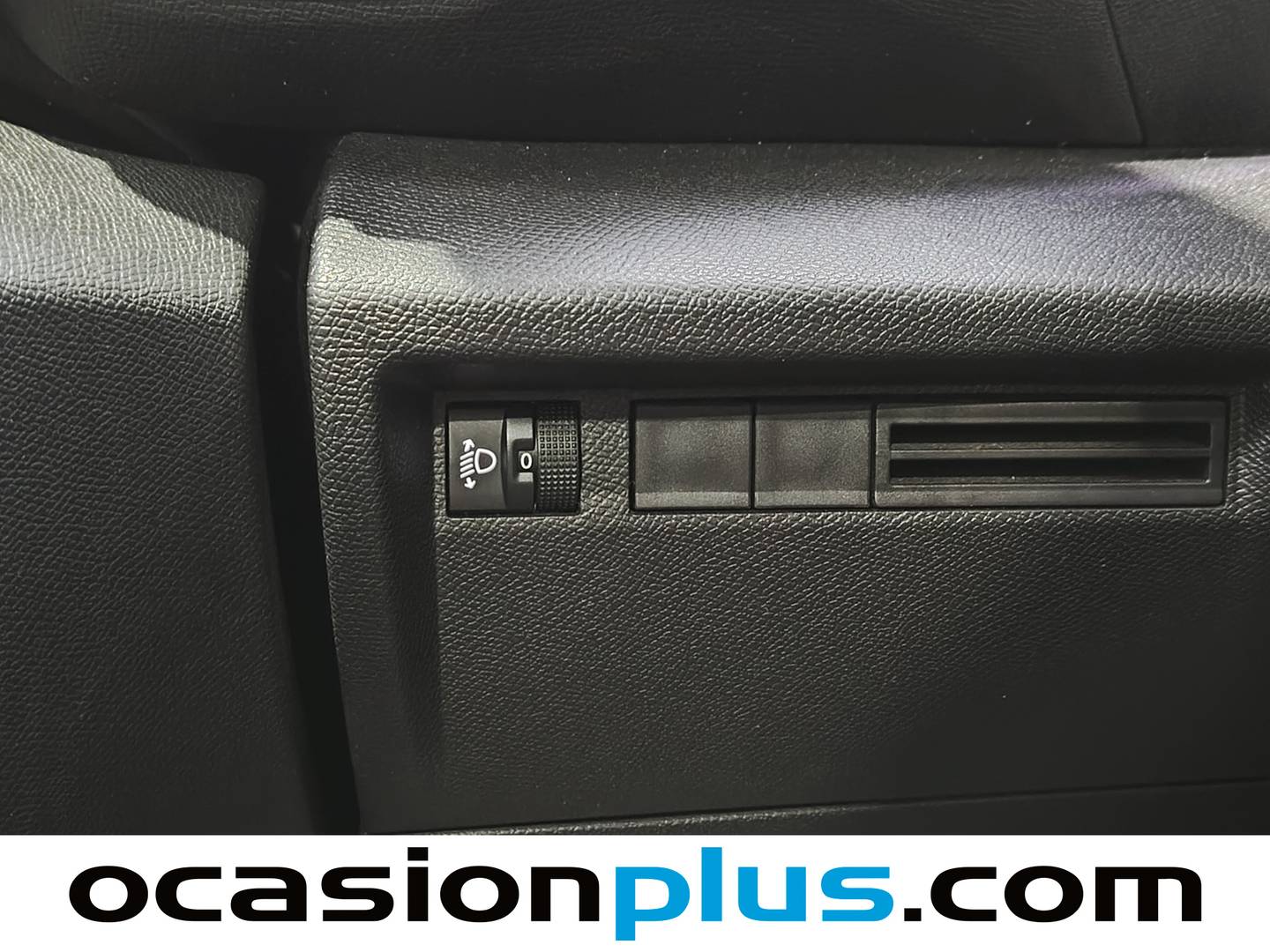 Foto Citroën C4 Citroen C4 PureTech 130 S&S 6v Feel Pack (130 CV)