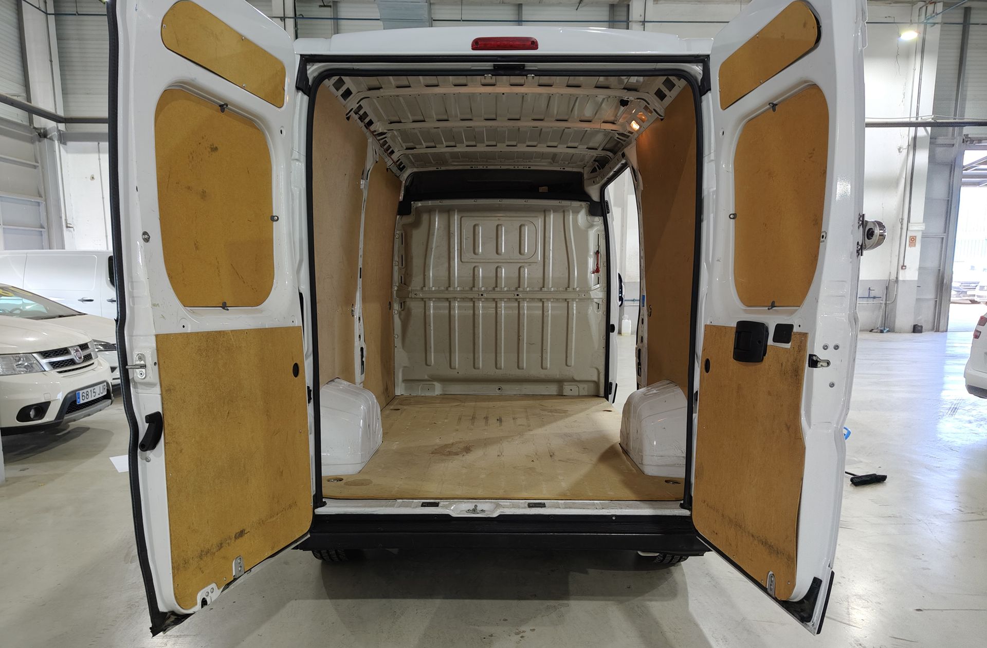 Fiat Ducato Furgon 3.0 Natural Power GNC 35 L2H2 - foto 11