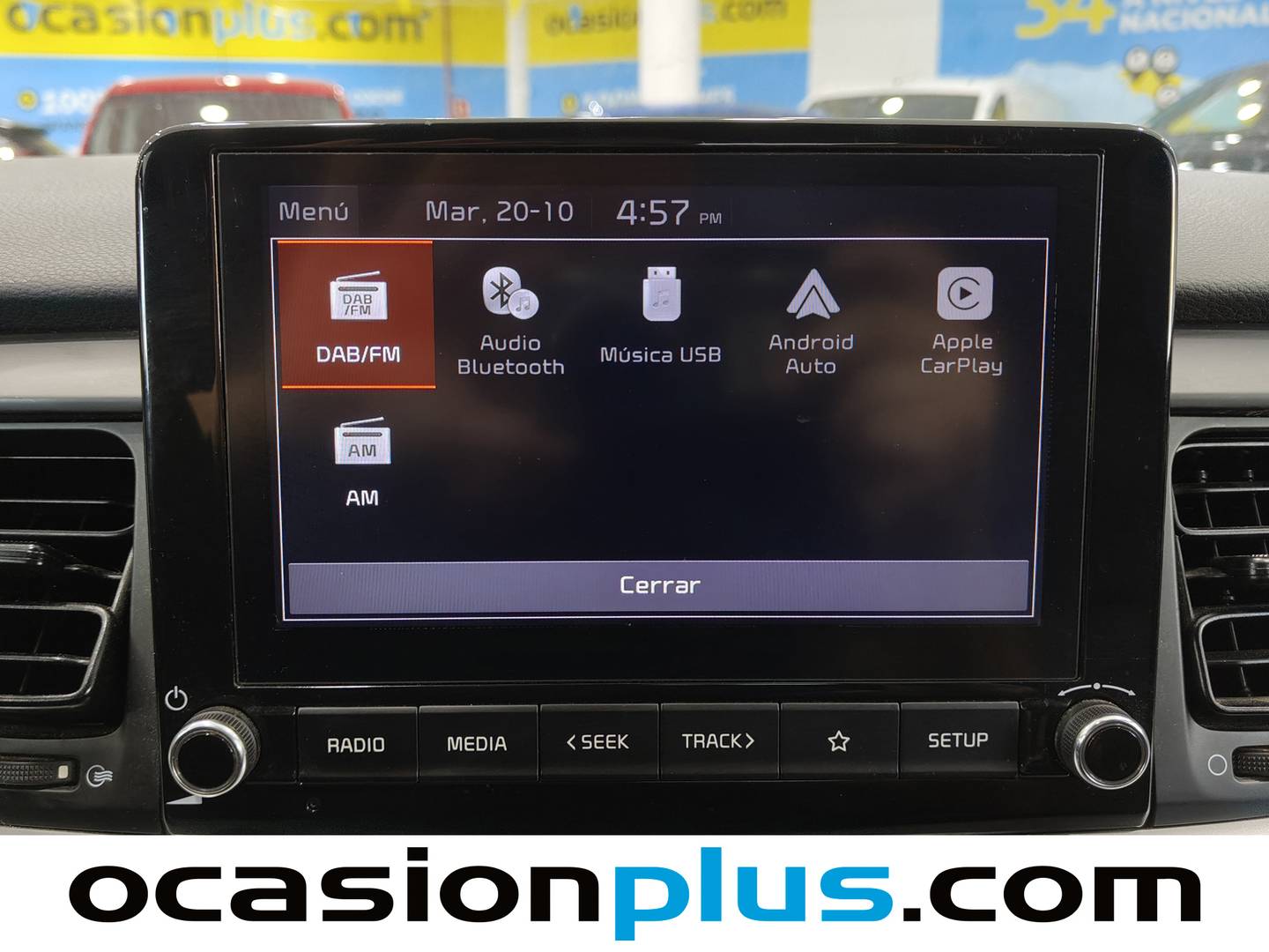 Extras y acabados del KIA Stonic KIA Stonic 1.2 DPi Concept (84 CV)