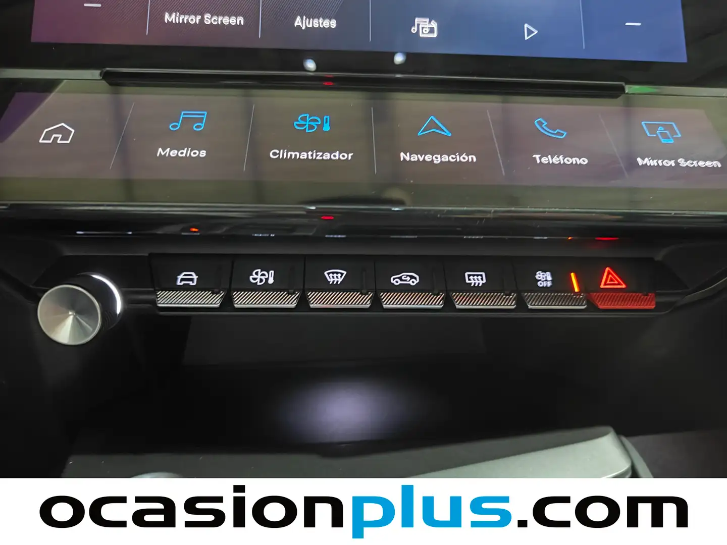 Foto Peugeot 408 Peugeot 408 Allure PHEV 180 e-EAT8 (181 CV)