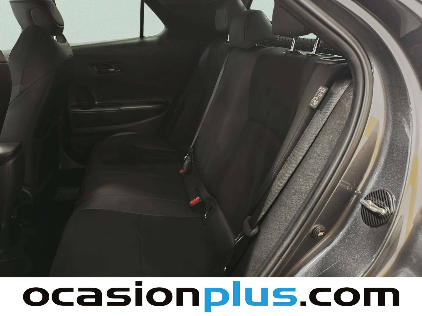 Foto asientos traseros Toyota C-HR Toyota C-HR 200H GR Sport (196 CV)