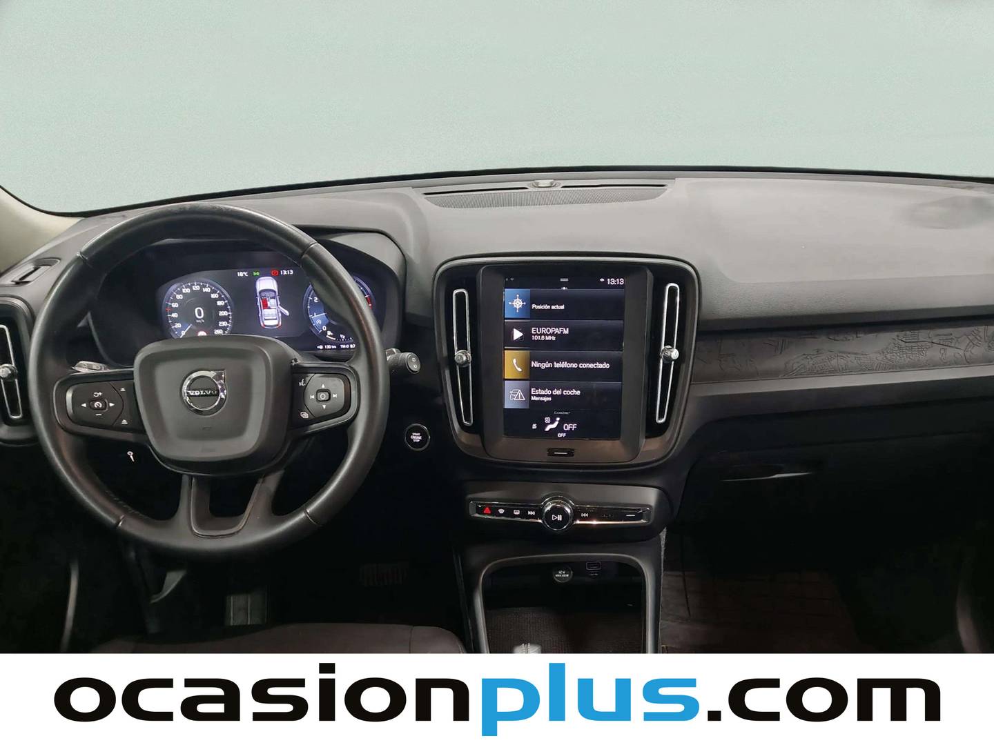 Foto Volvo XC40 Volvo XC40 T2 Momentum Core Auto (129 CV)