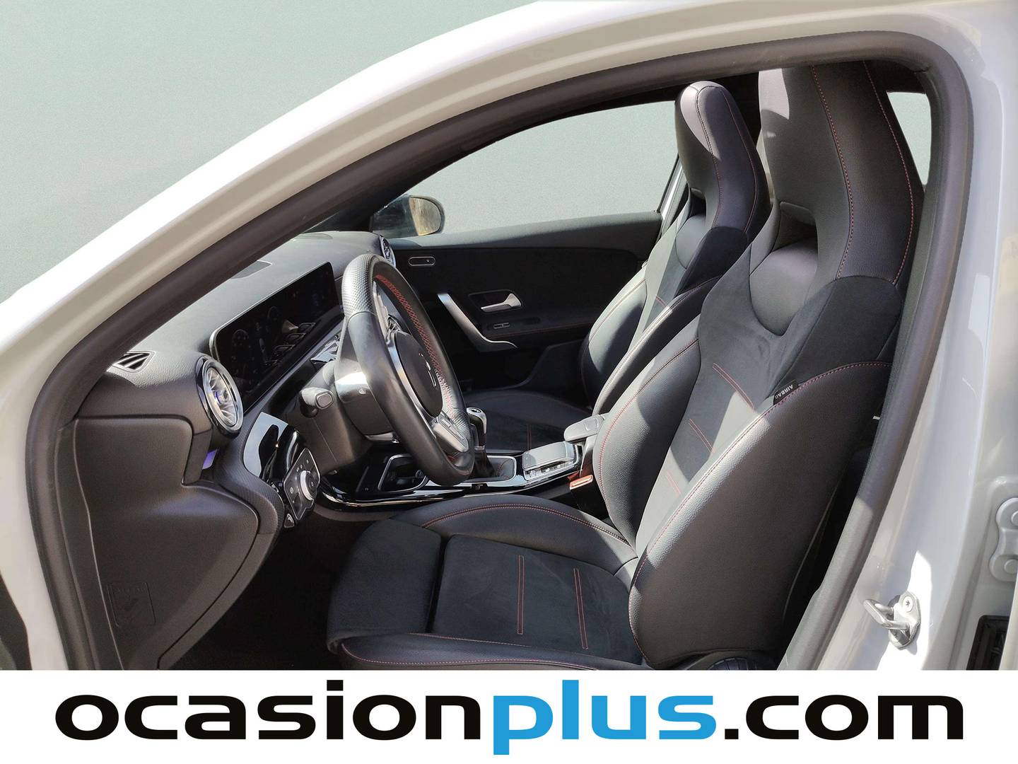 Foto asientos delanteros Mercedes Clase A Mercedes-Benz Clase A 200 (163 CV) Pack AMG