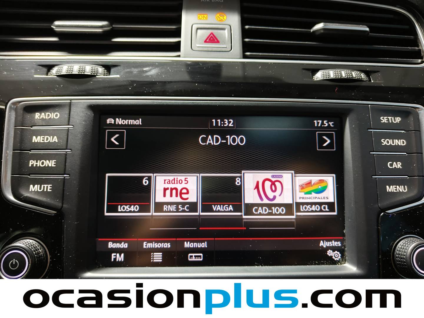 Foto Volkswagen Golf Volkswagen Golf Sport 1.6 TDI BMT (110 CV) DSG Pack R-Line