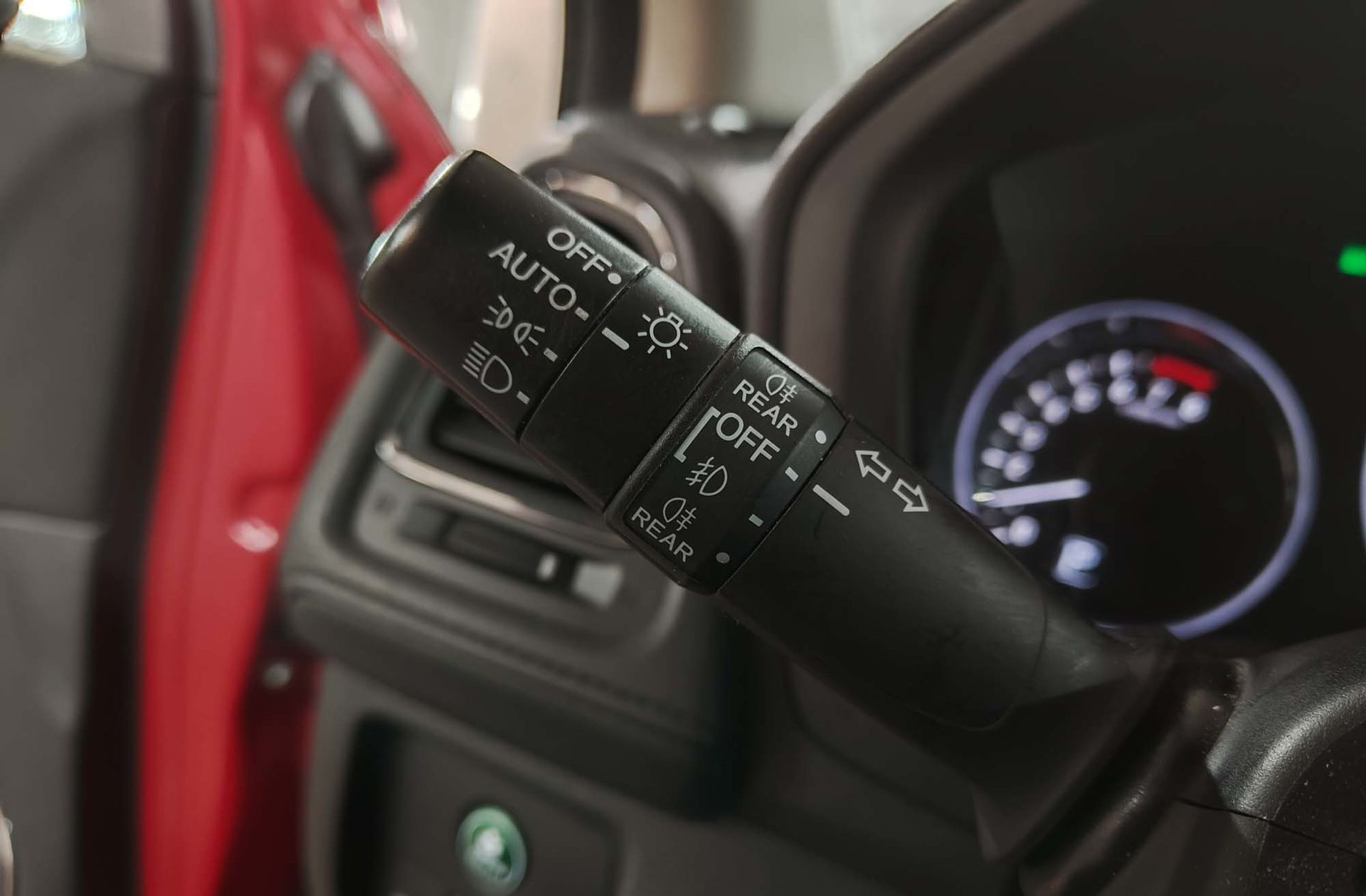 Honda HR-V 1.5 i-VTEC Elegance CVT - foto 23