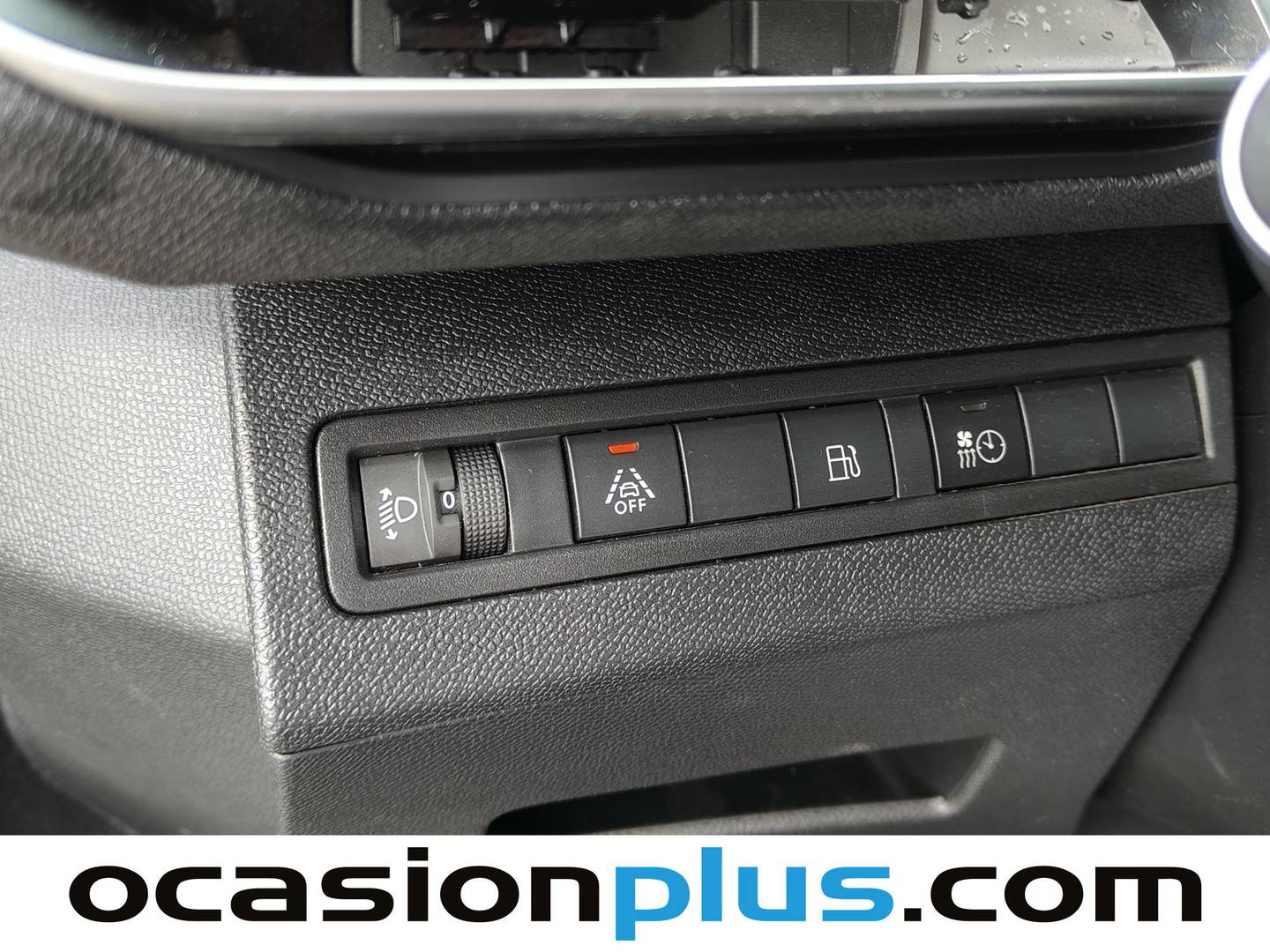 Foto Peugeot 3008 Hybrid Peugeot 3008 Hybrid 300 Allure Pack e-EAT8  (300 CV)