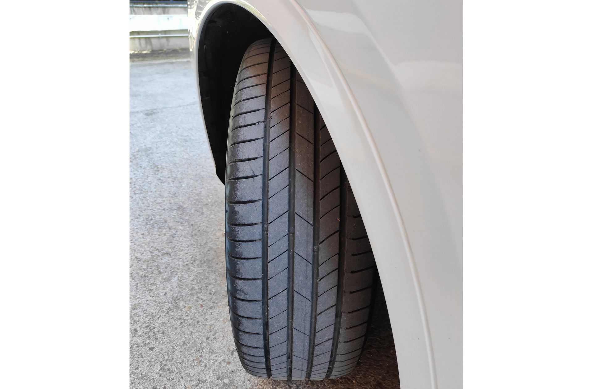 Ford Kuga 1.5T EcoBoost ST-Line X 4x2 - foto 43