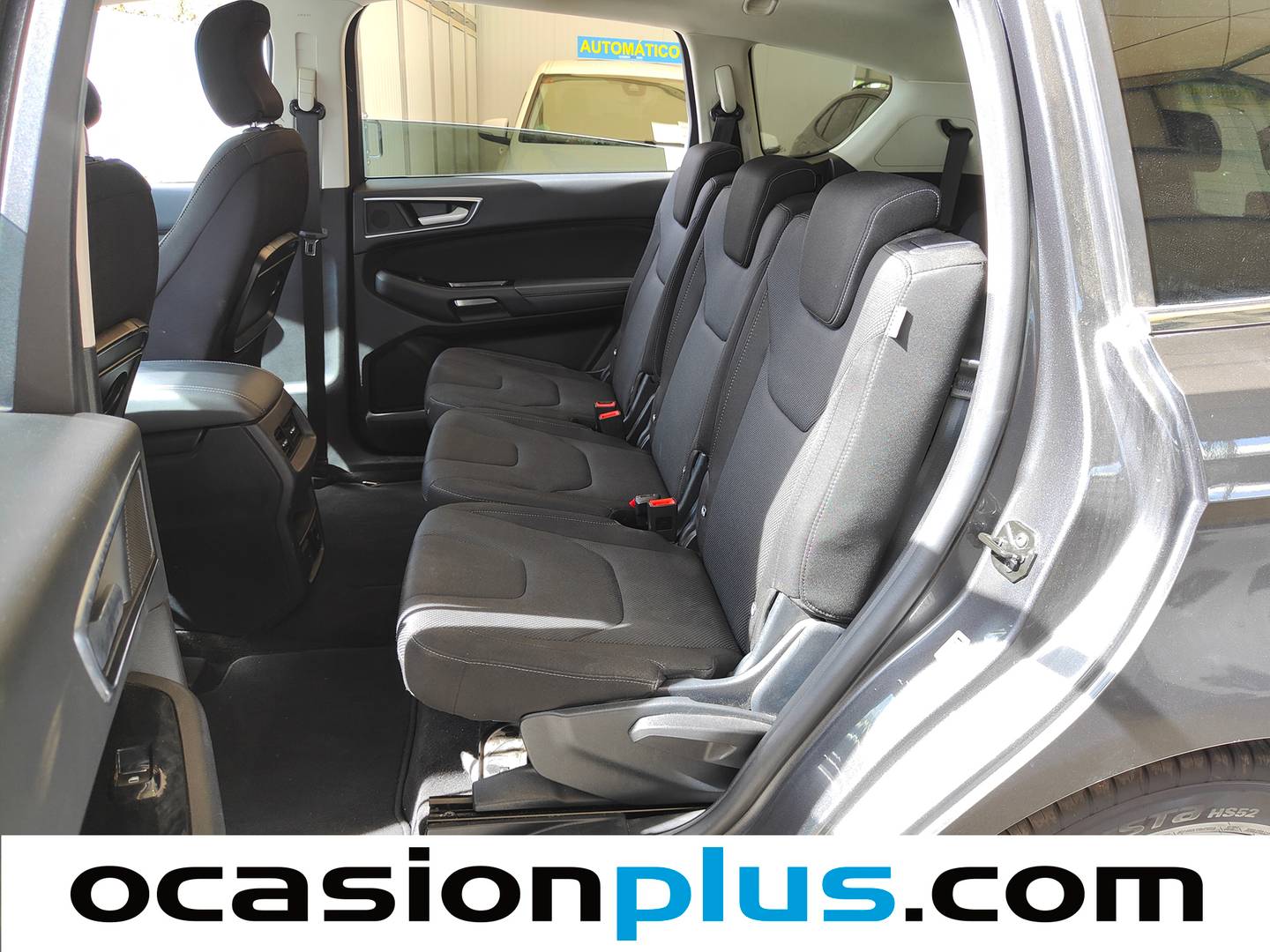Foto asientos traseros Ford S-MAX Ford S-Max 2.5 Duratec Atkinson FHEV Titanium (190 CV) 7 Plazas