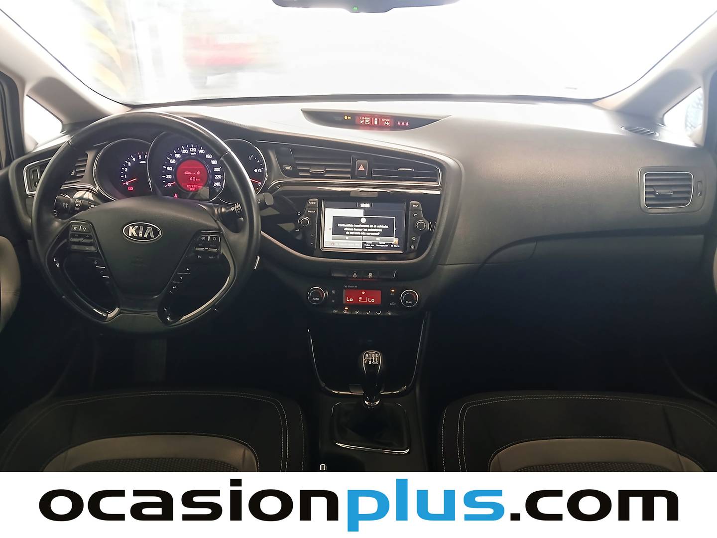 Foto KIA Ceed Kia Ceed 1.6 CRDi VGT x-Tech17 (136 CV)