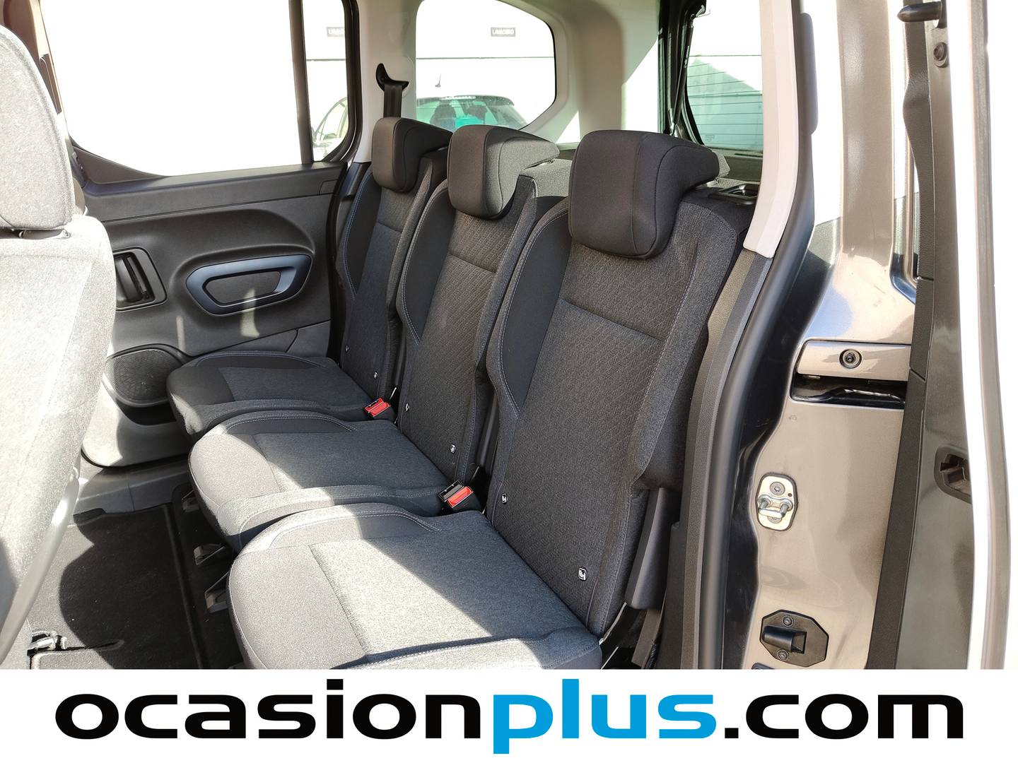 Foto asientos traseros Peugeot Rifter Peugeot Rifter BlueHDi 130 Allure Pack Standard (130 CV)